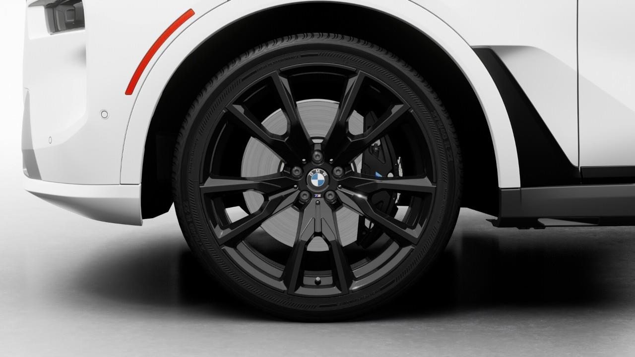 new 2027 BMW X7 car, priced at $138,234