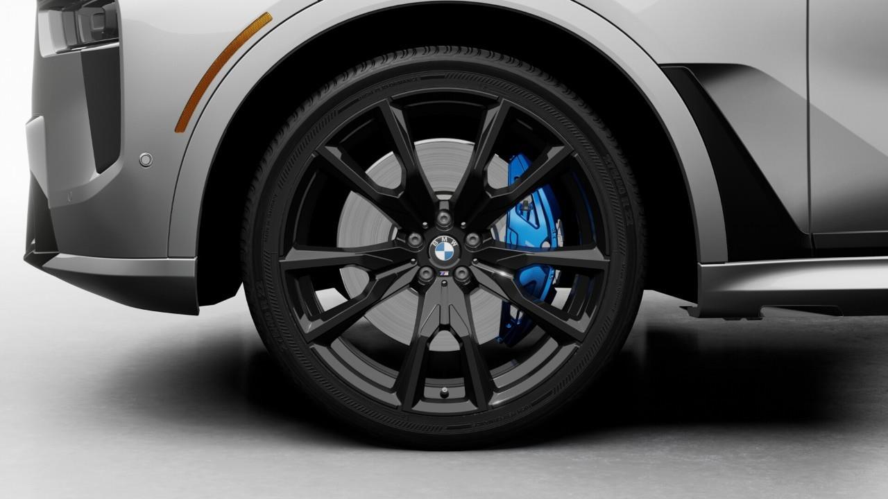 used 2027 BMW X7 car, priced at $140,384