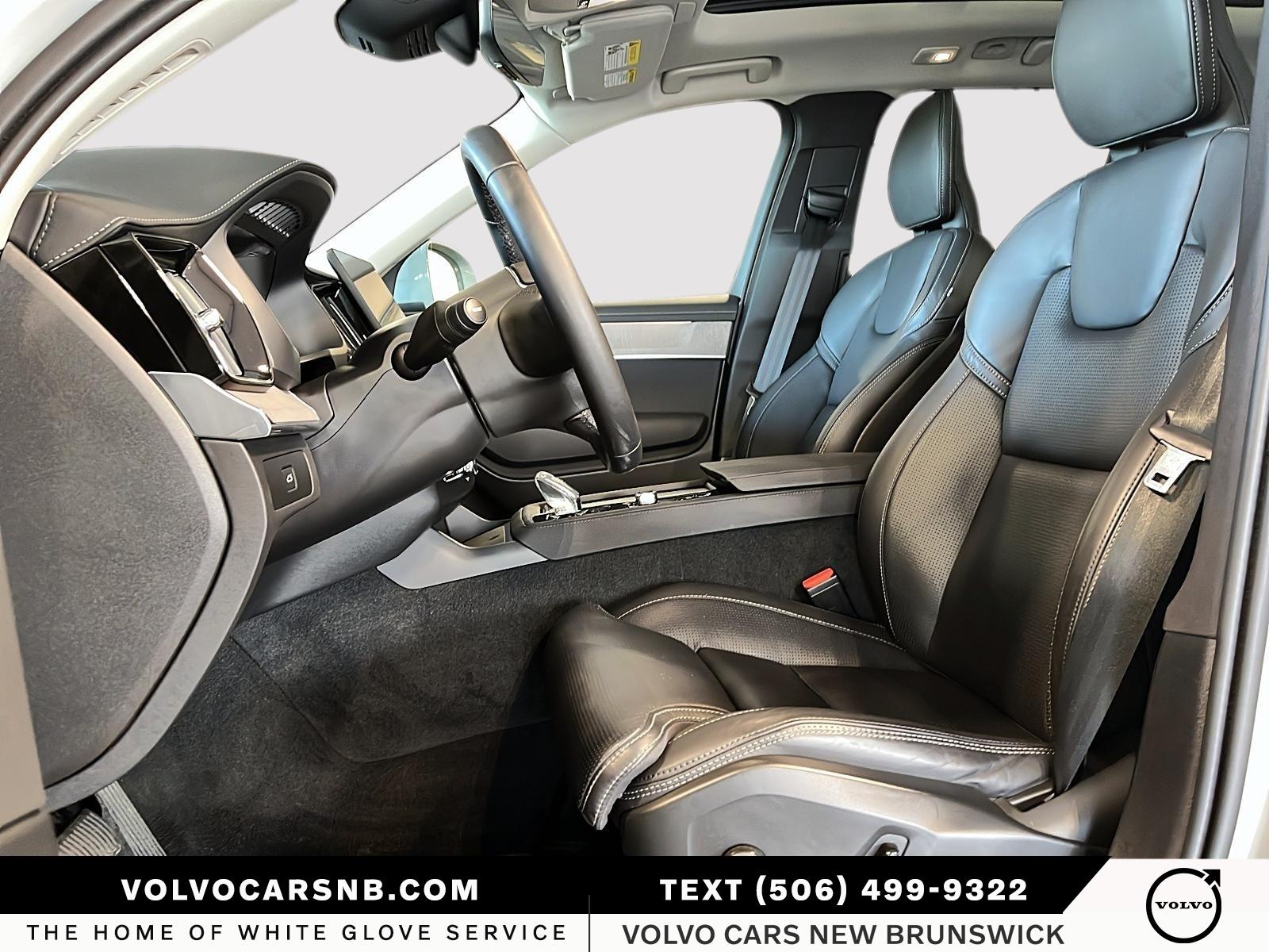 2026 Volvo XC90 B6 Ultra Bright Theme 6-Seater