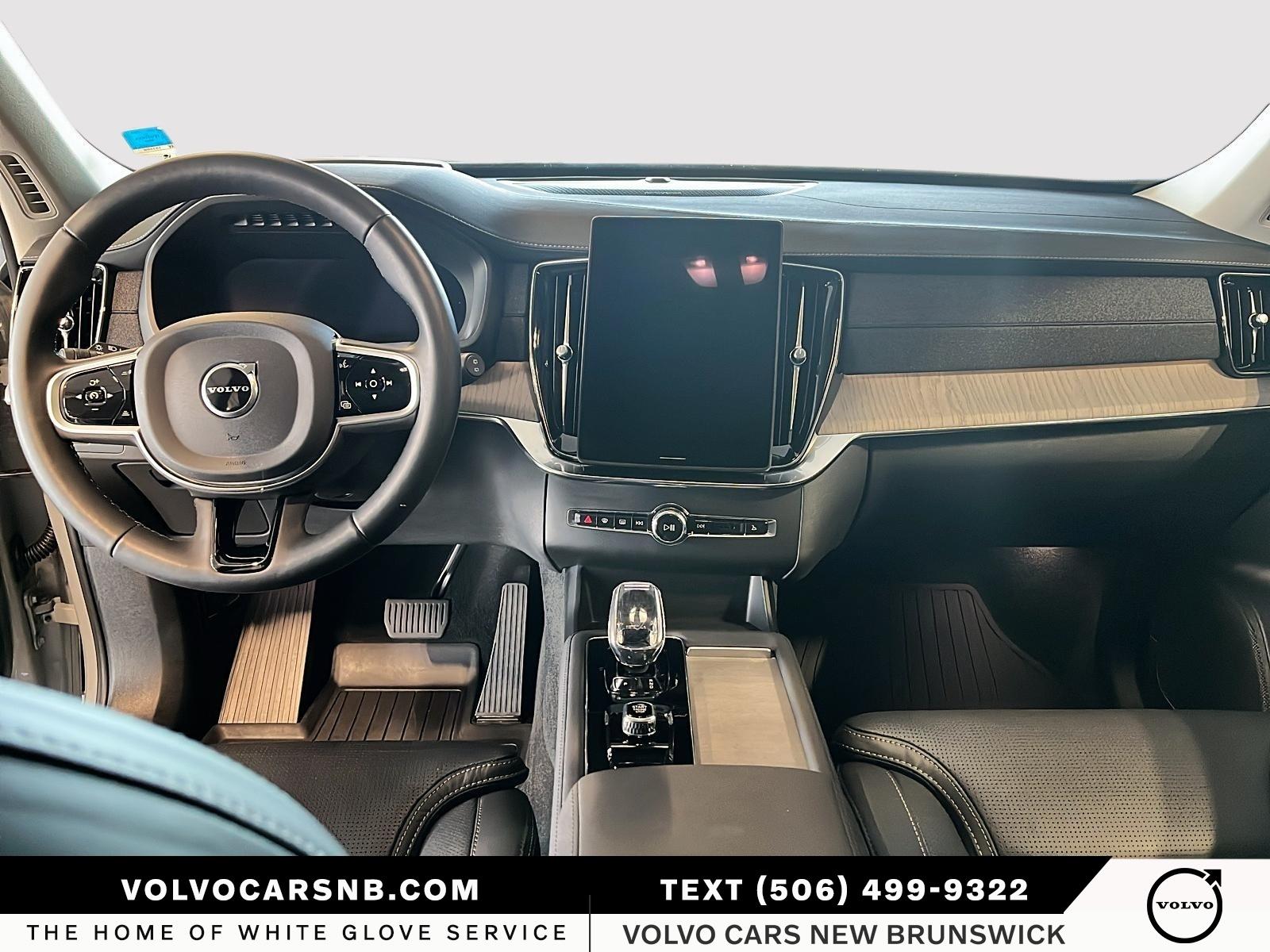 2026 Volvo XC90 B6 Ultra Bright Theme 6-Seater