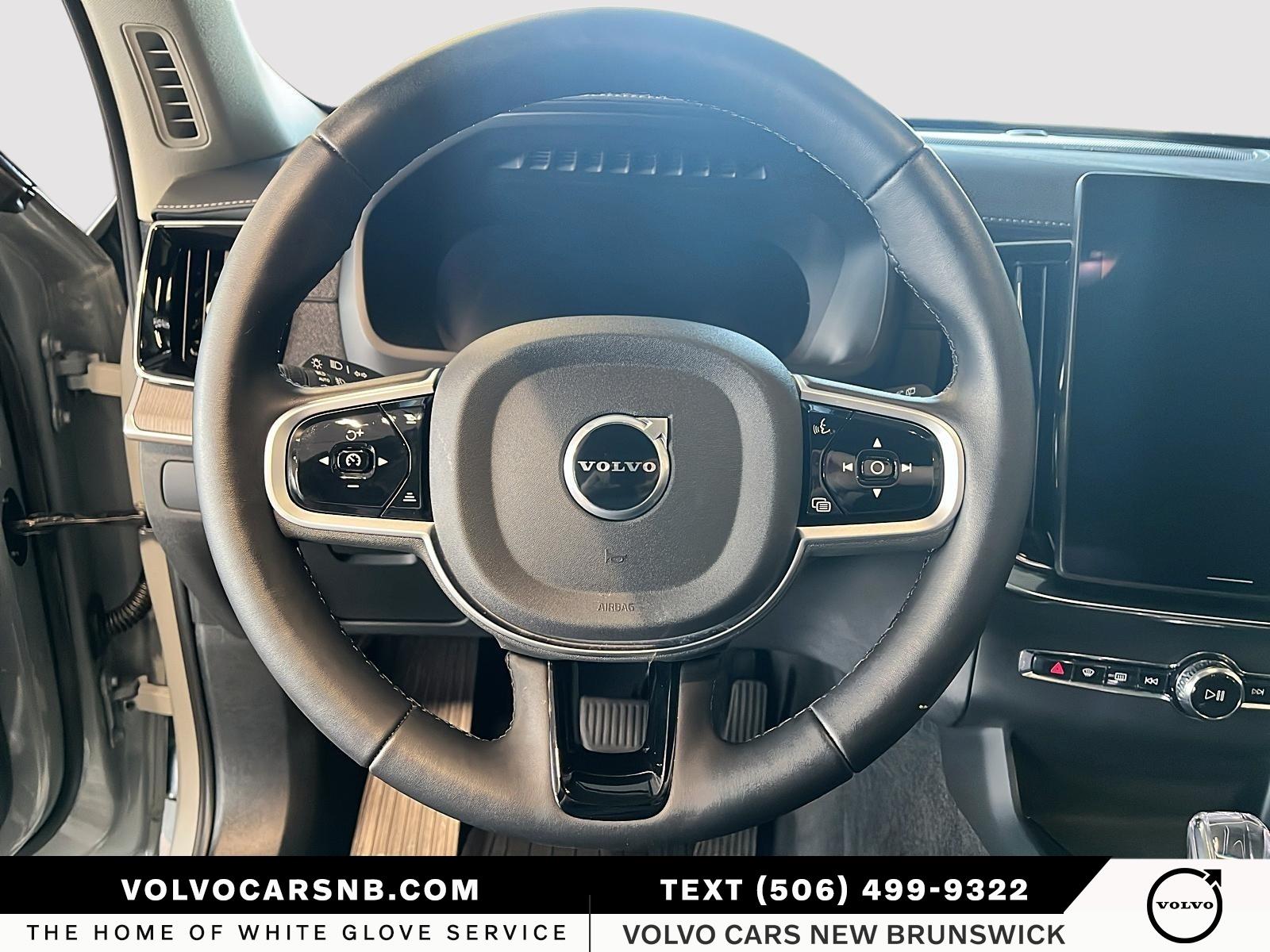 2026 Volvo XC90 B6 Ultra Bright Theme 6-Seater
