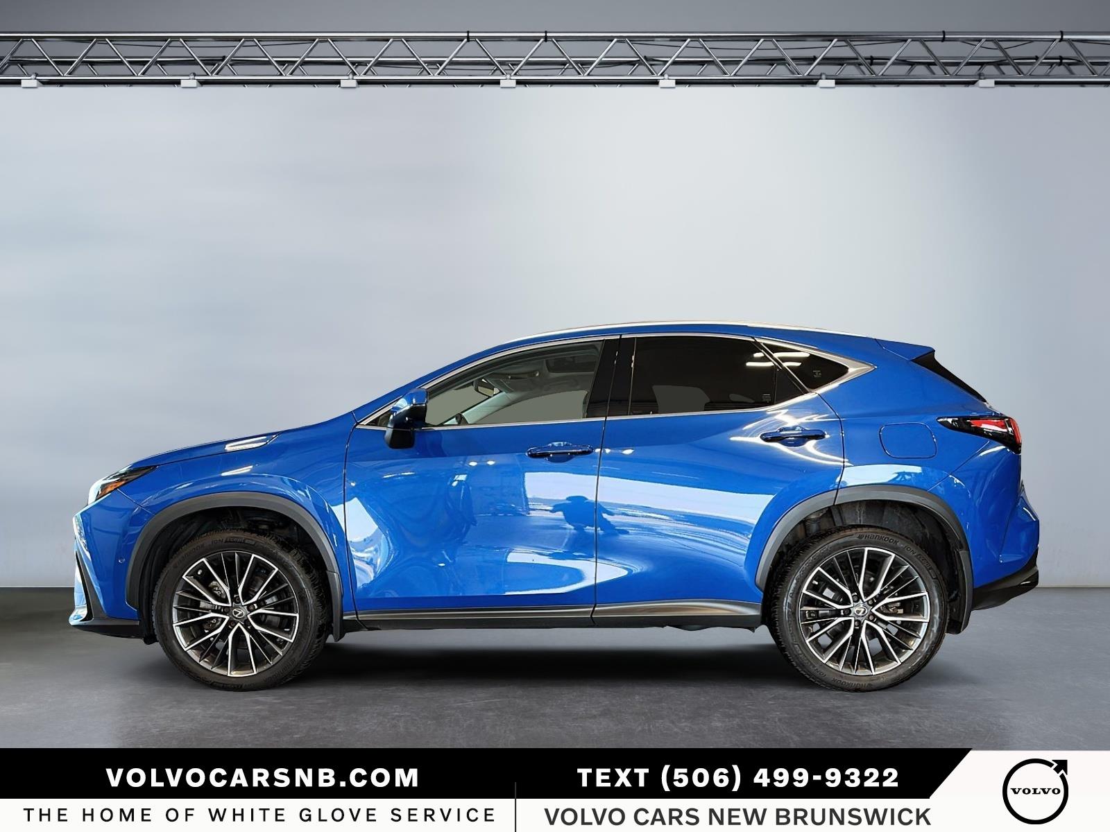 2022 Lexus NX 450h+ 