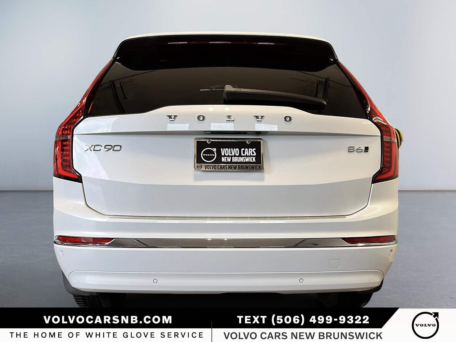 2026 Volvo XC90 B6 Plus Bright Theme