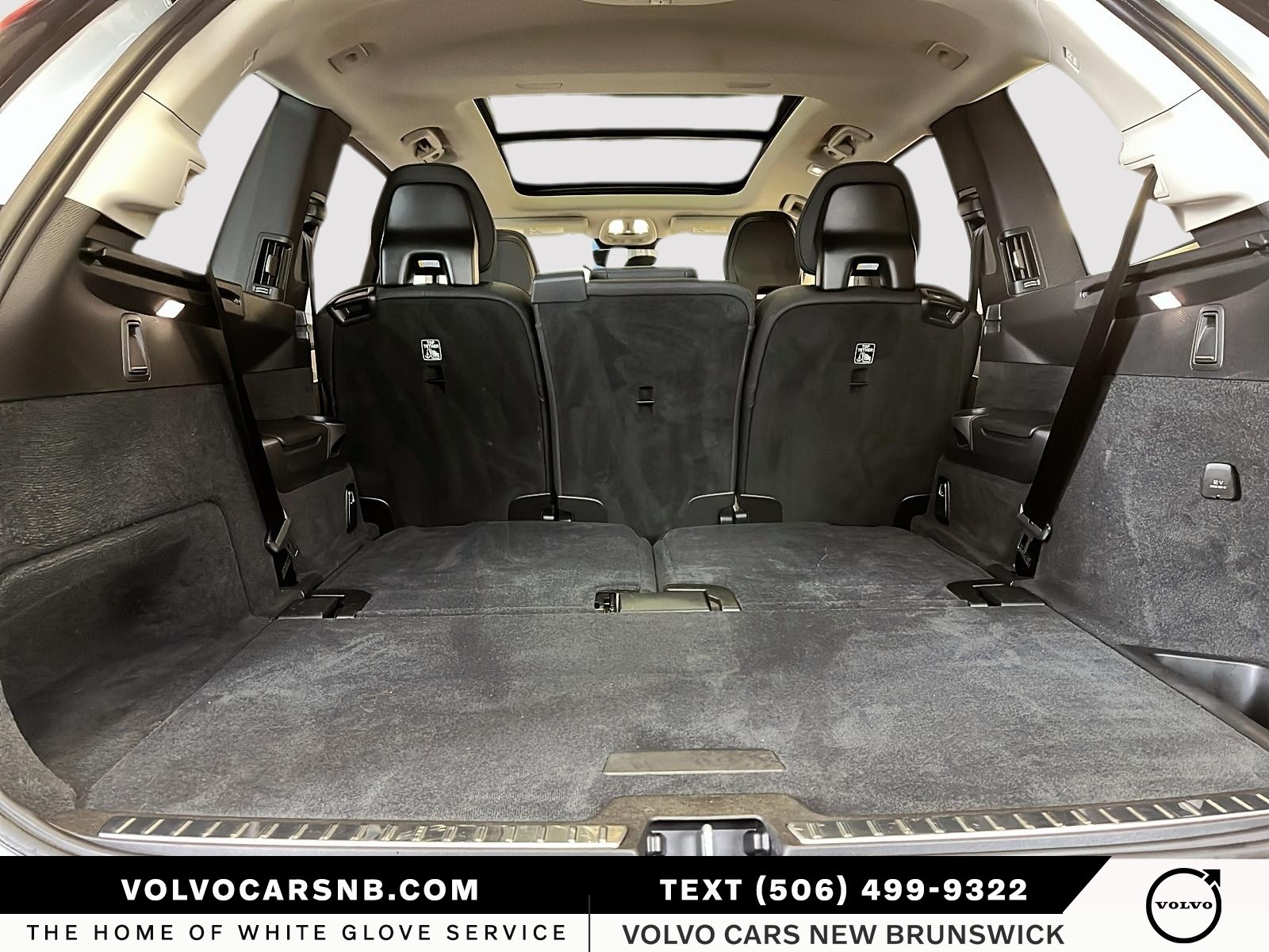 2026 Volvo XC90 B6 Plus Bright Theme