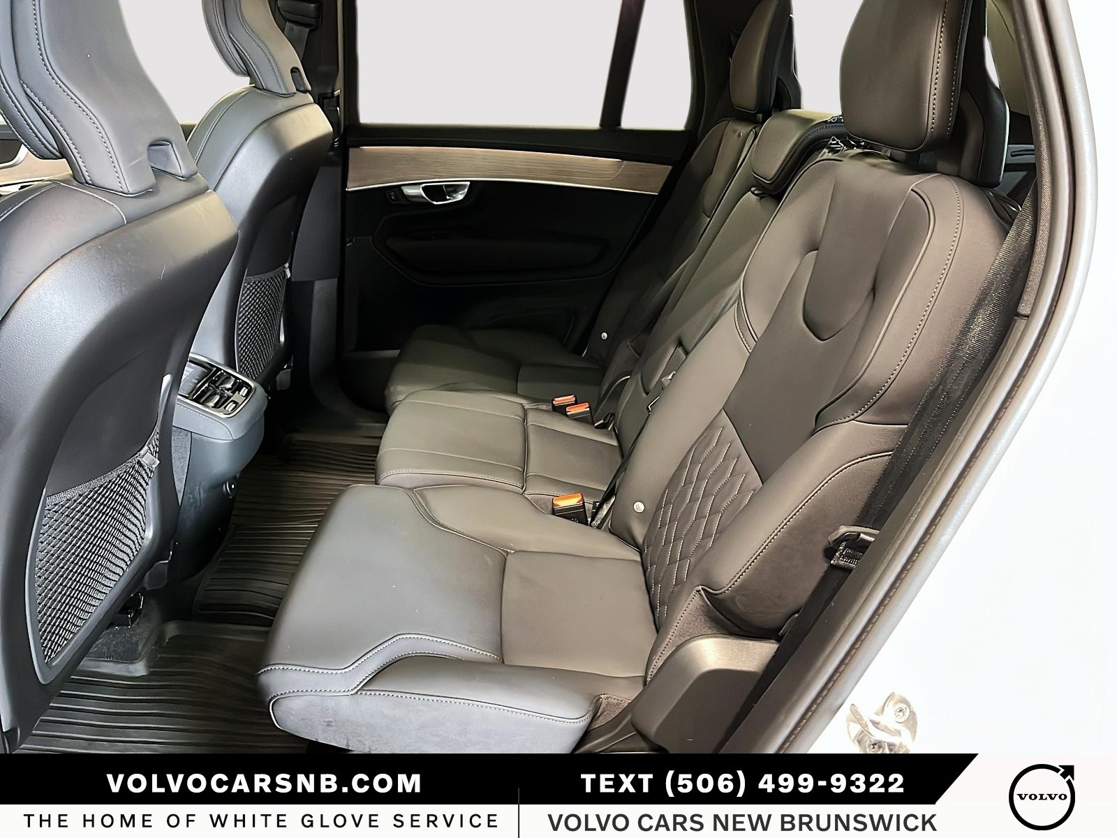 2026 Volvo XC90 B6 Plus Bright Theme