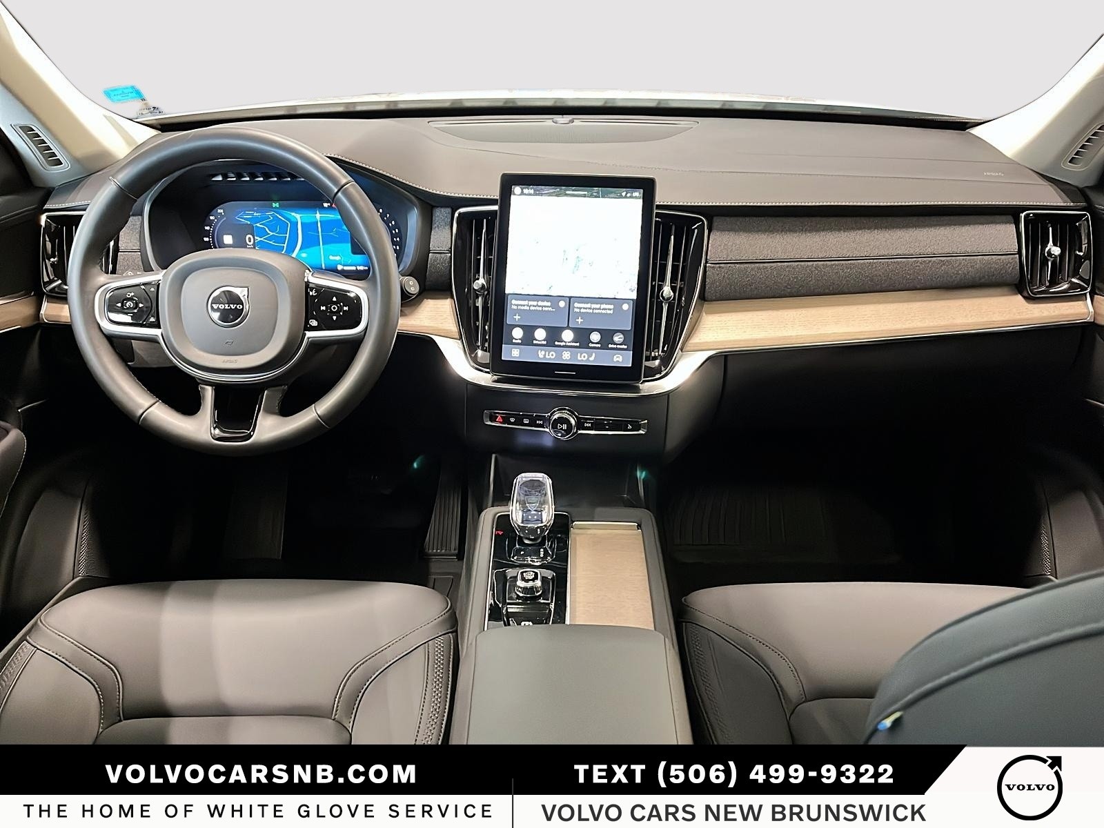2026 Volvo XC90 B6 Plus Bright Theme