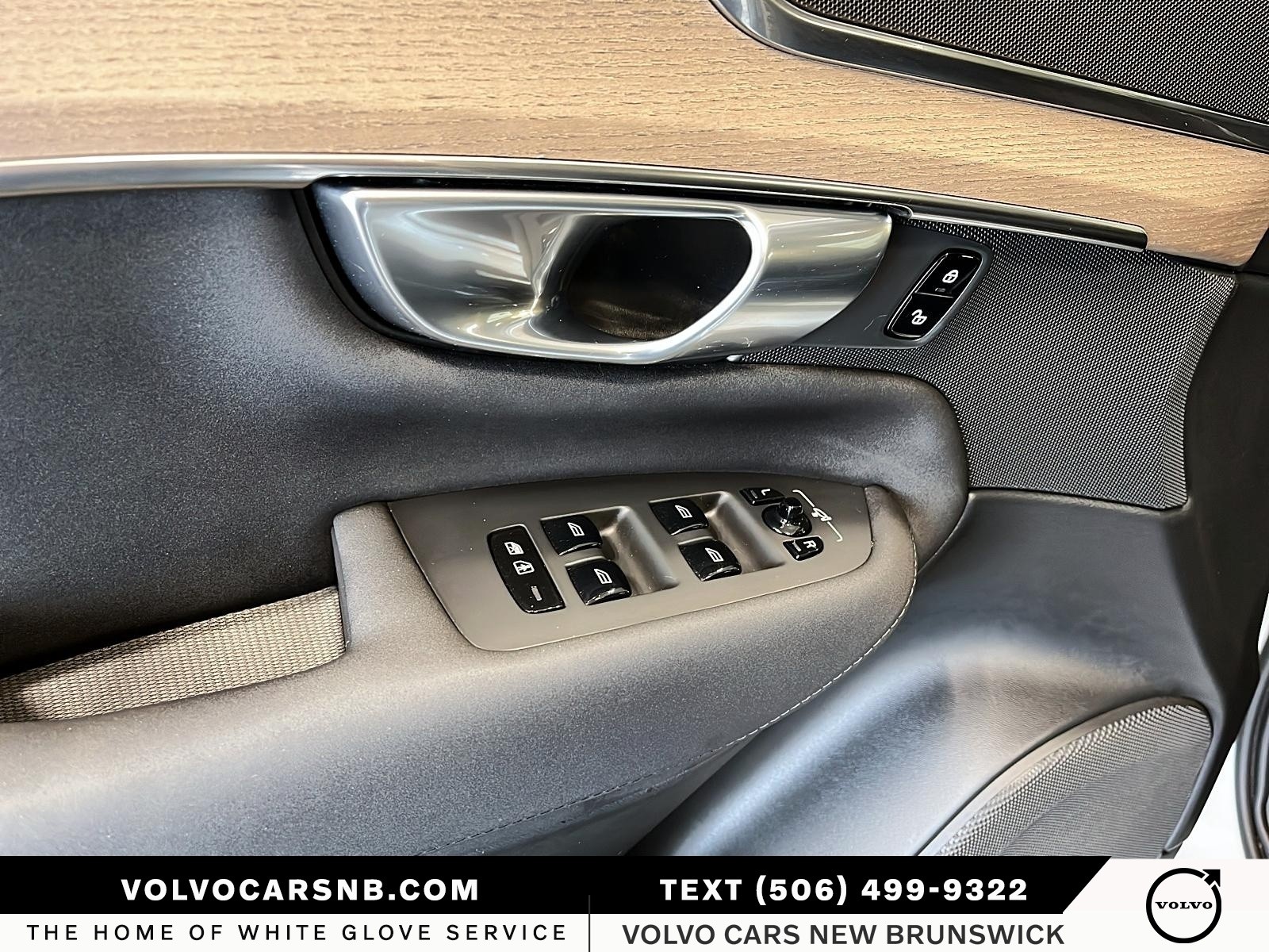2026 Volvo XC90 B6 Plus Bright Theme