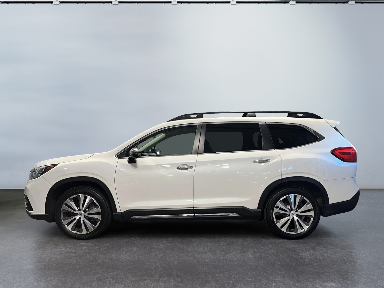 2021 Subaru Ascent Premier w/Black Leather