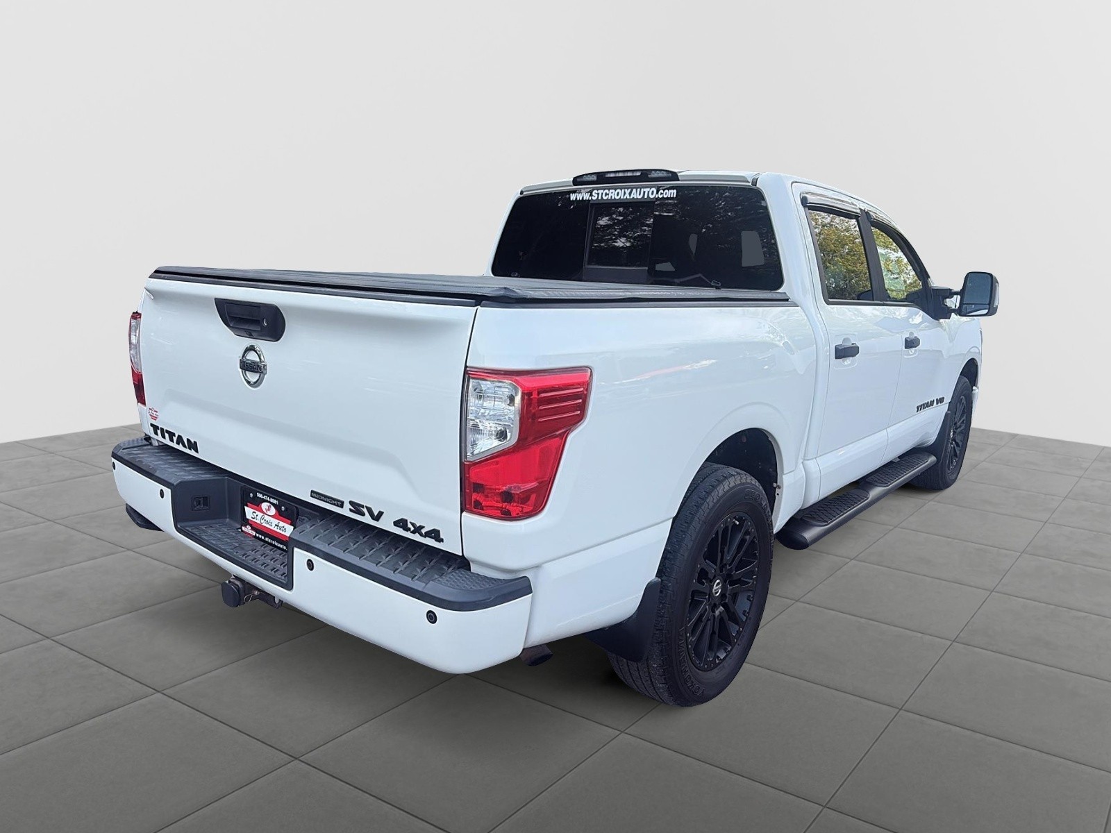 2018 Nissan Titan SV Midnight Edition