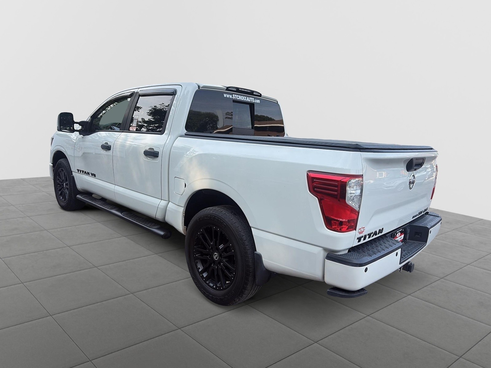 2018 Nissan Titan SV Midnight Edition