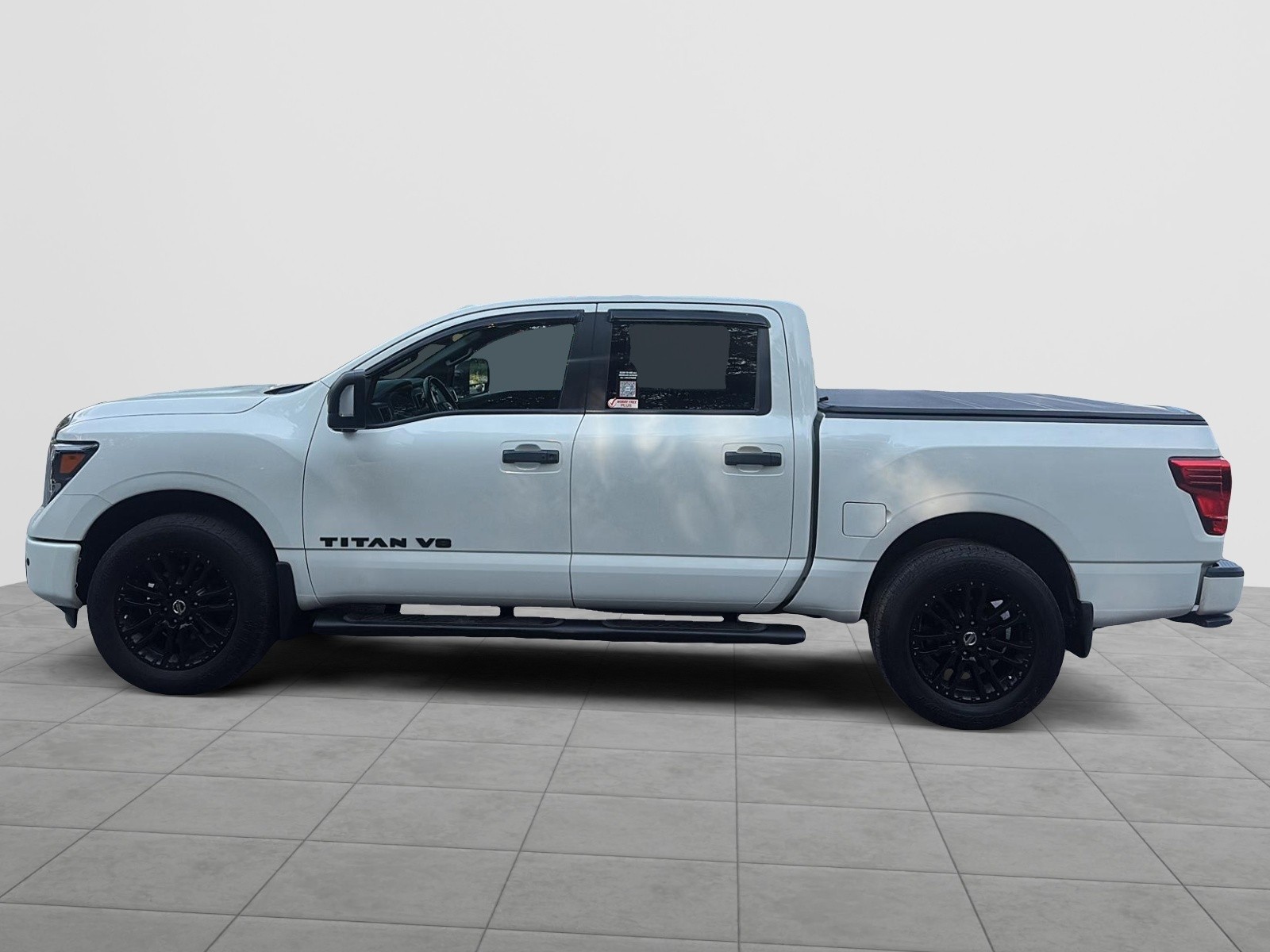 2018 Nissan Titan SV Midnight Edition