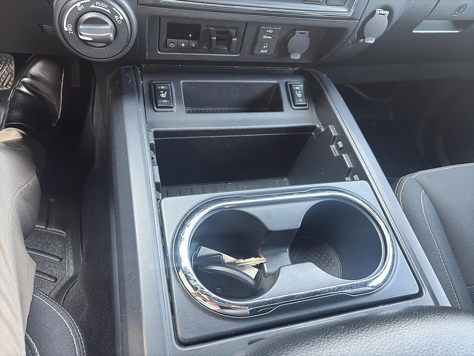 2018 Nissan Titan SV Midnight Edition