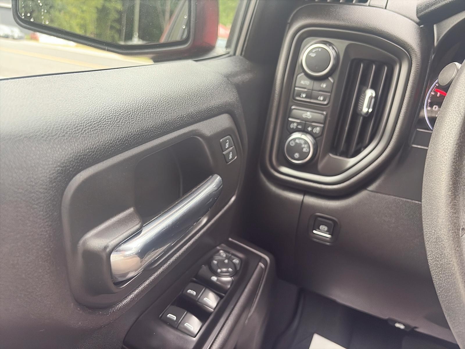 2019 Chevrolet Silverado 1500 Silverado Custom Trail Boss