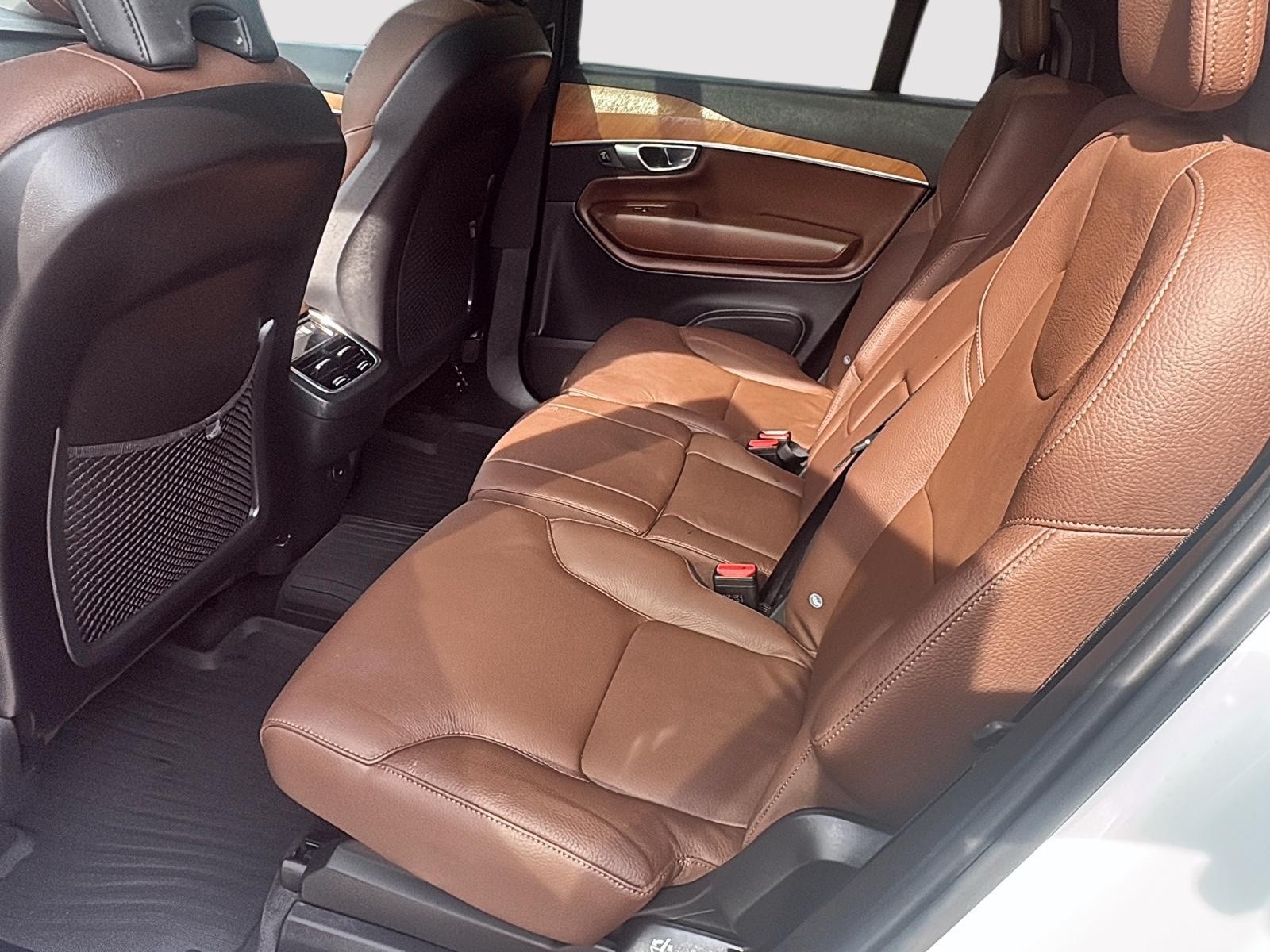 2023 Volvo XC90 B6 Plus Bright Theme