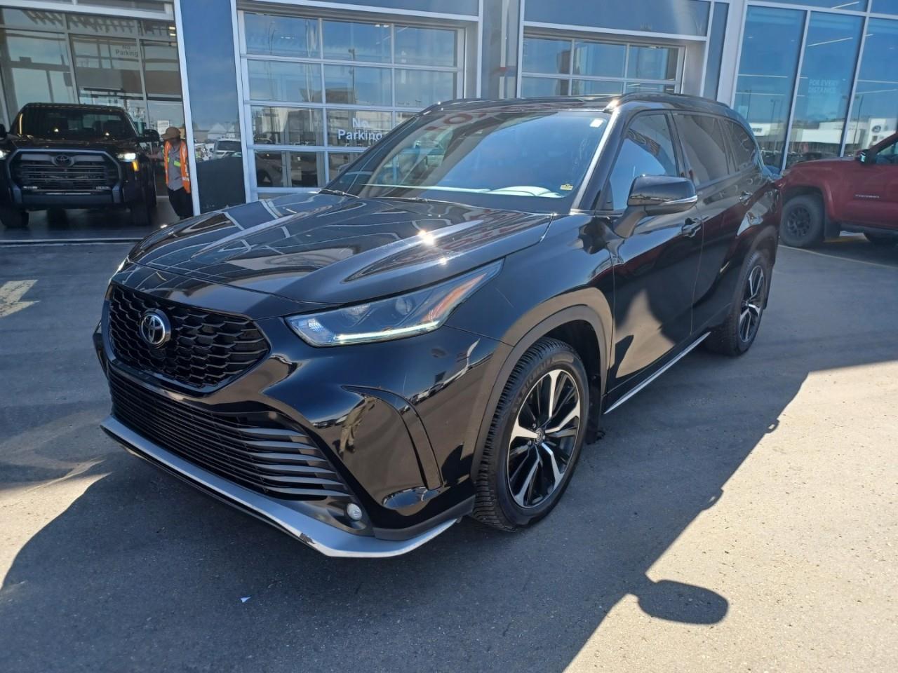 Black 2021 Toyota Highlander SUV / Crossover All-Wheel Drive 8-Speed Automatic