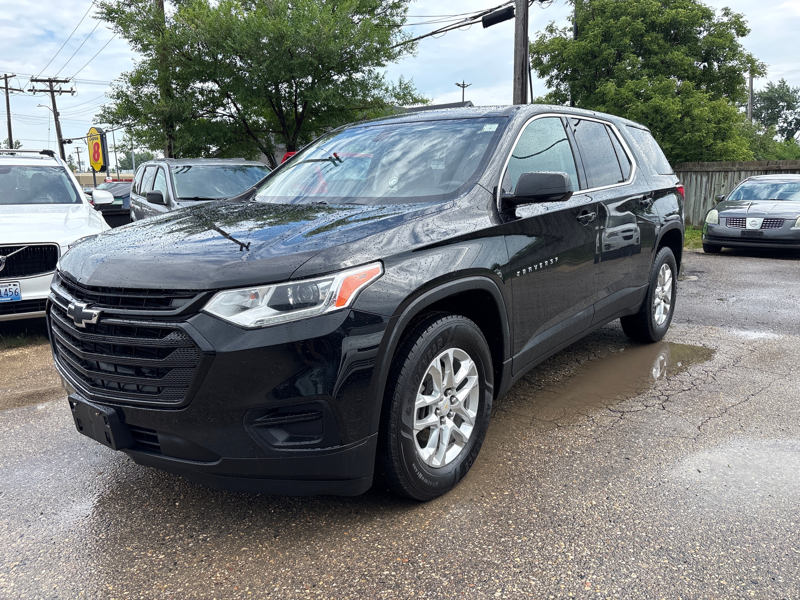 Black 2018 Chevrolet Traverse SUV / Crossover Front-Wheel Drive 9-Speed Automatic