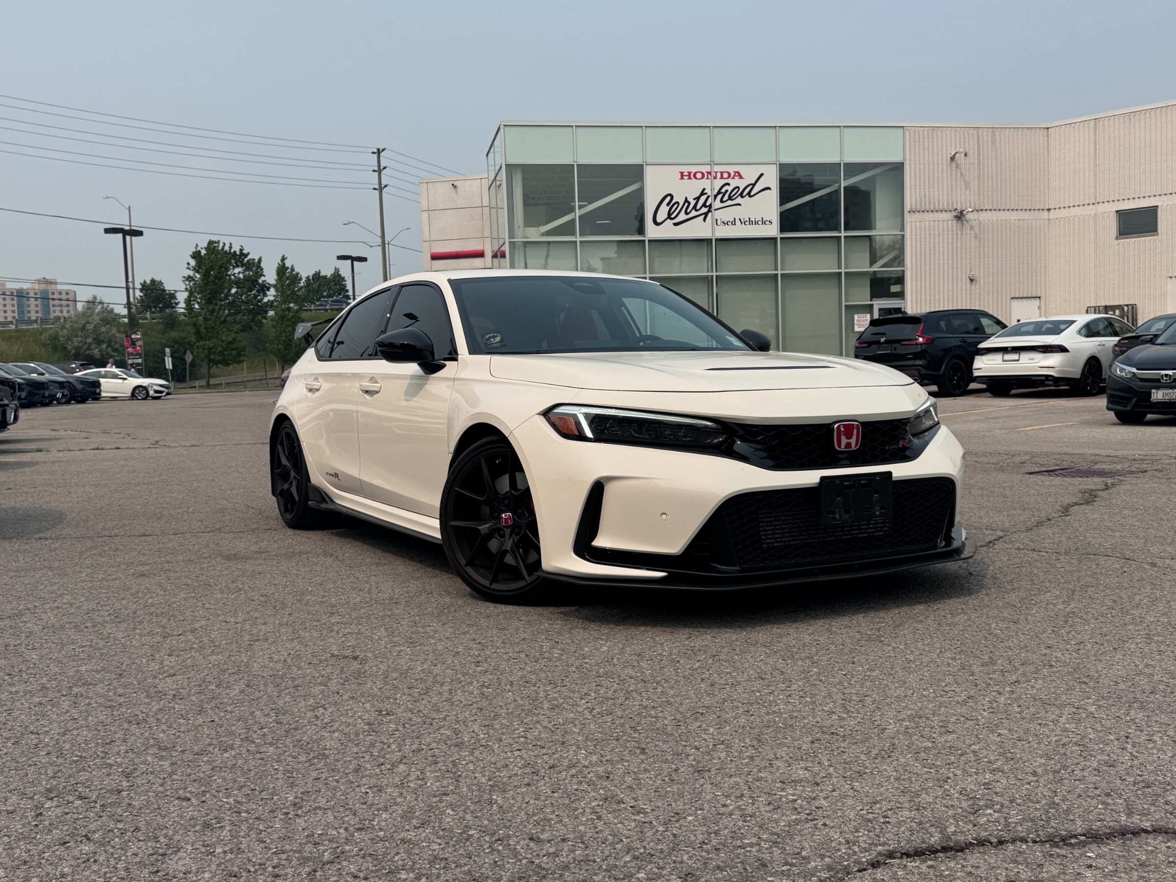 White 2025 Honda Civic Type R Hatchback Front-Wheel Drive 6-Speed Manual