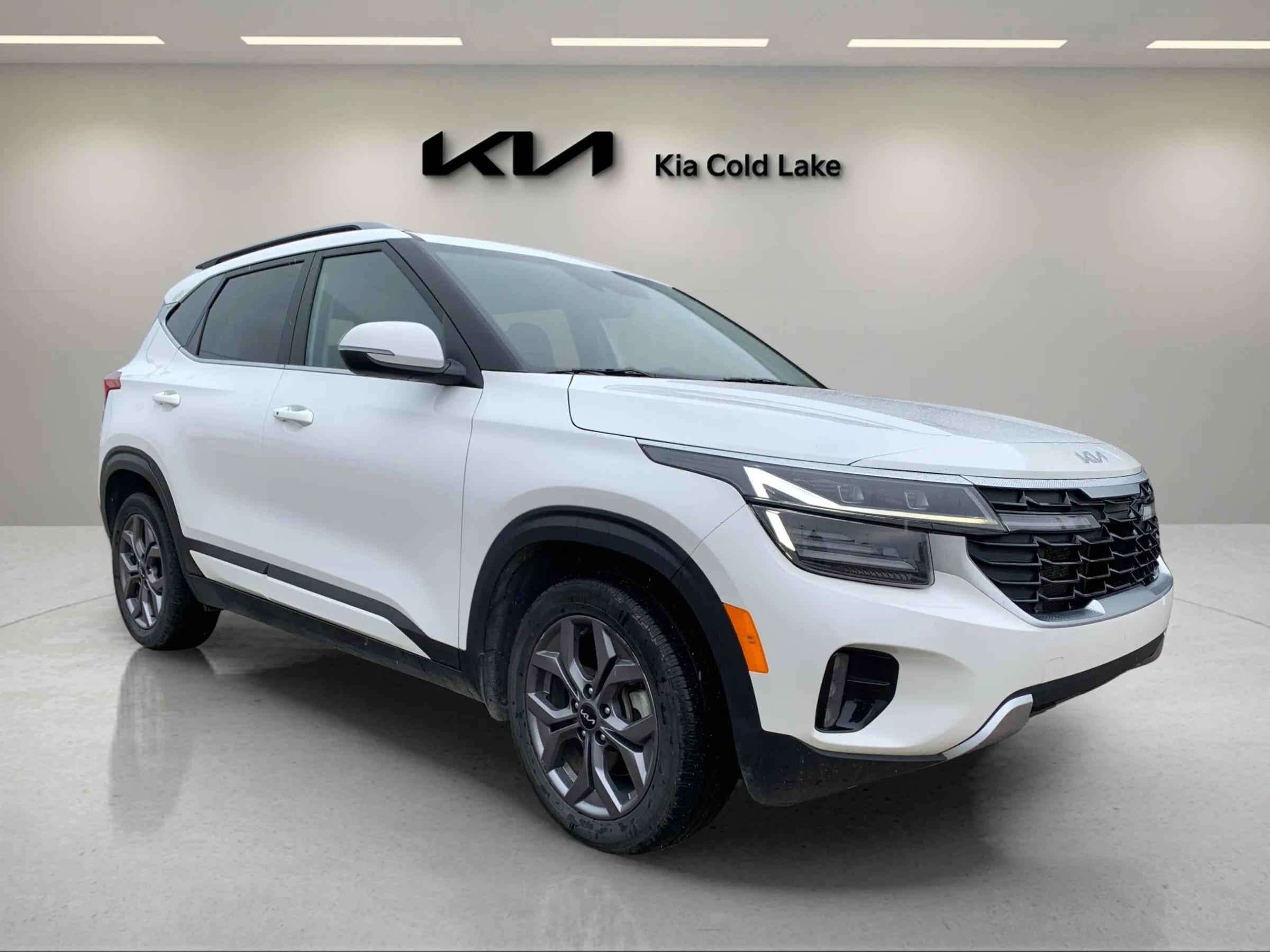 2024 Kia Seltos SUV / Crossover All-Wheel Drive Continuously Variable Transmission