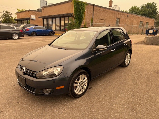 Blue 2010 Volkswagen Golf Hatchback Front-Wheel Drive 6-Speed Automatic