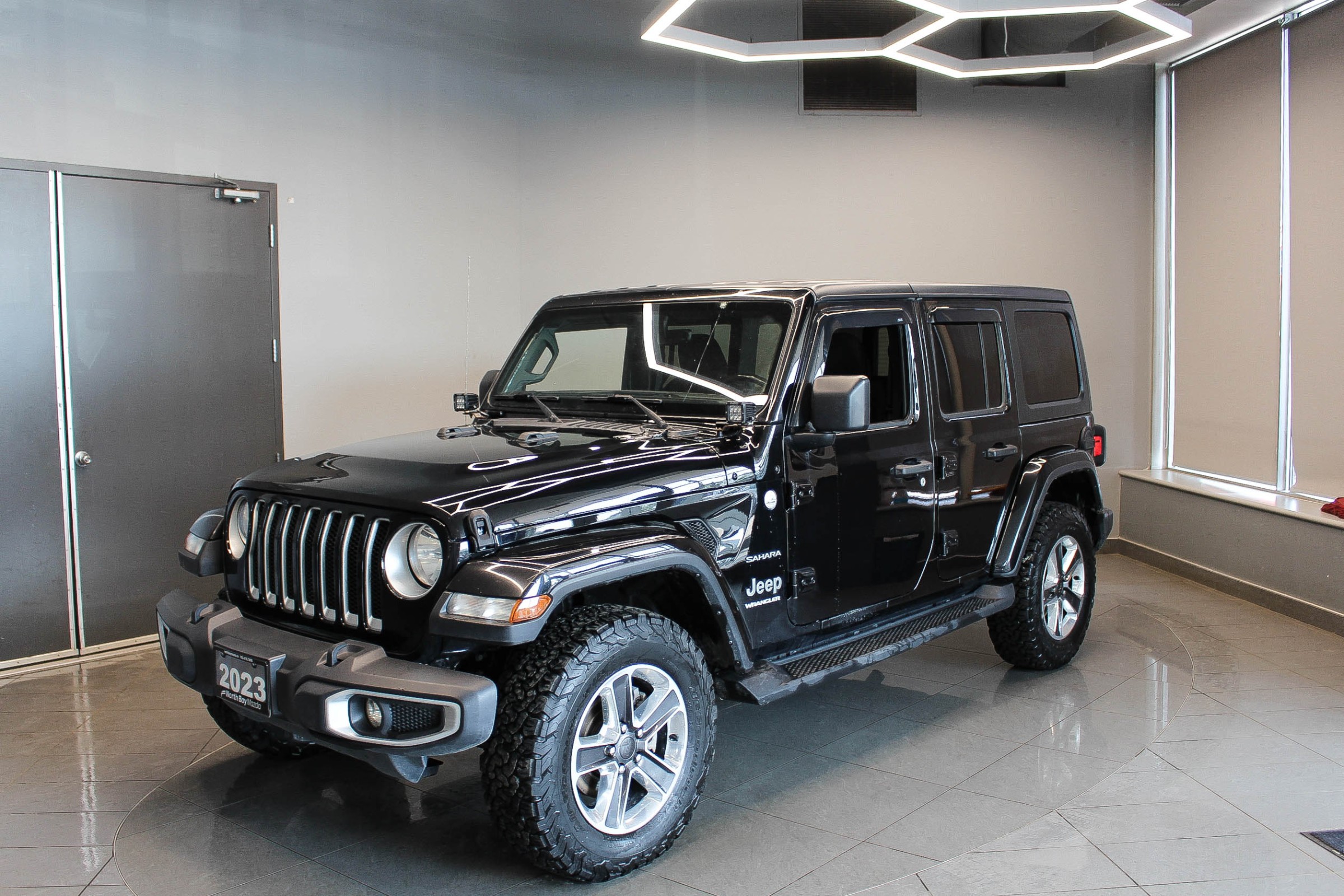 2023 Jeep Wrangler Sahara 4-Door 4WD