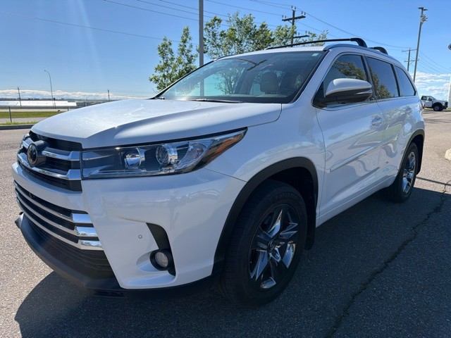 White 2018 Toyota Highlander SUV / Crossover All-Wheel Drive 8-Speed Automatic