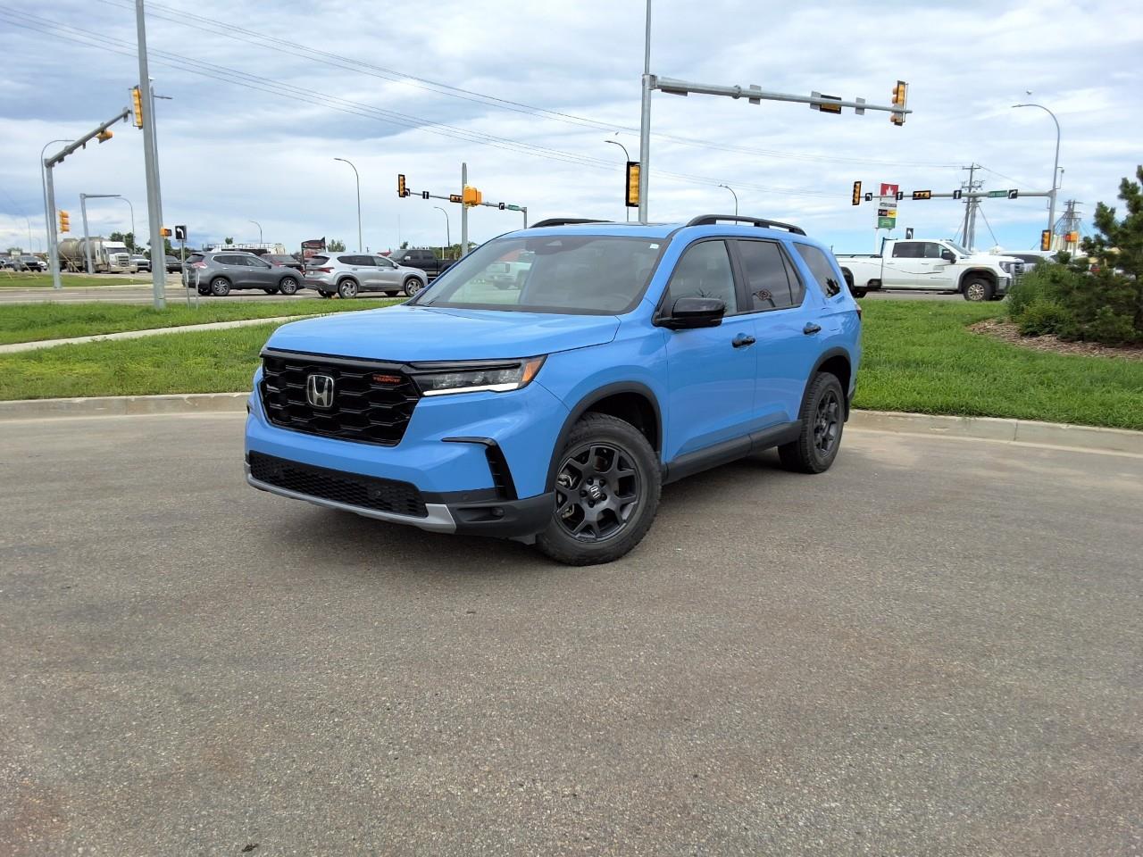 Blue 2023 Honda Pilot SUV / Crossover All-Wheel Drive Automatic