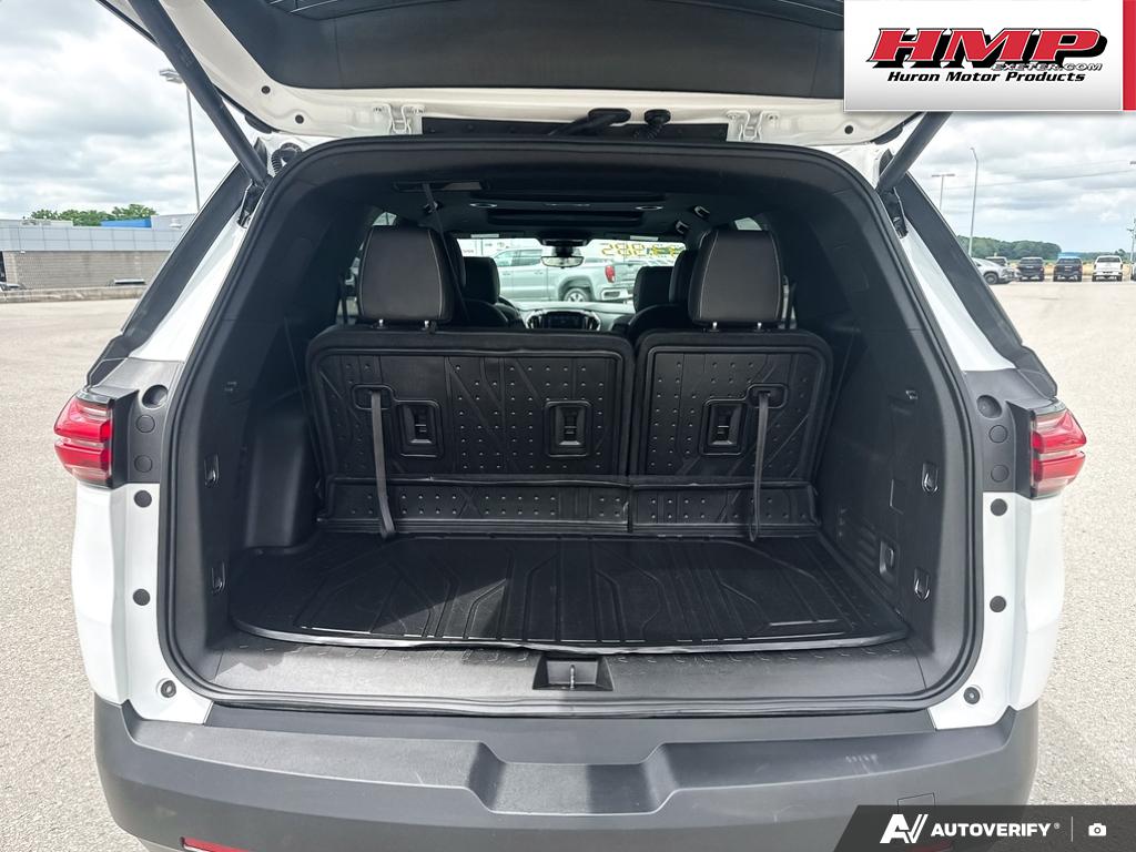 used 2023 Chevrolet Traverse car, priced at $33,985