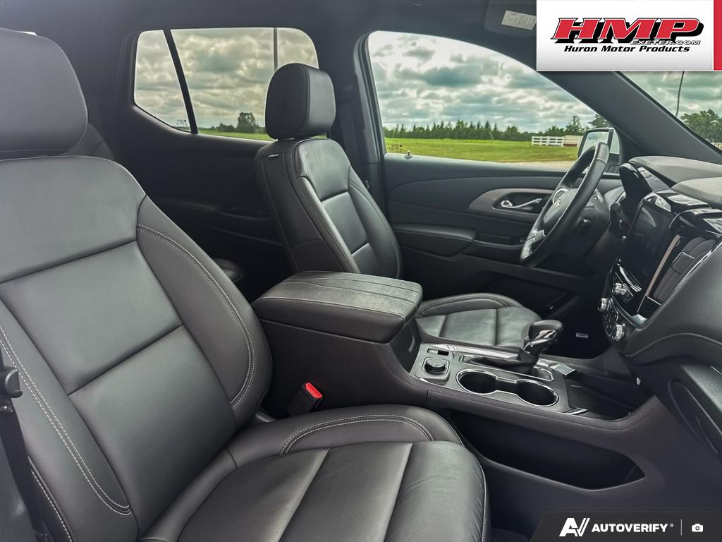 used 2023 Chevrolet Traverse car, priced at $33,985