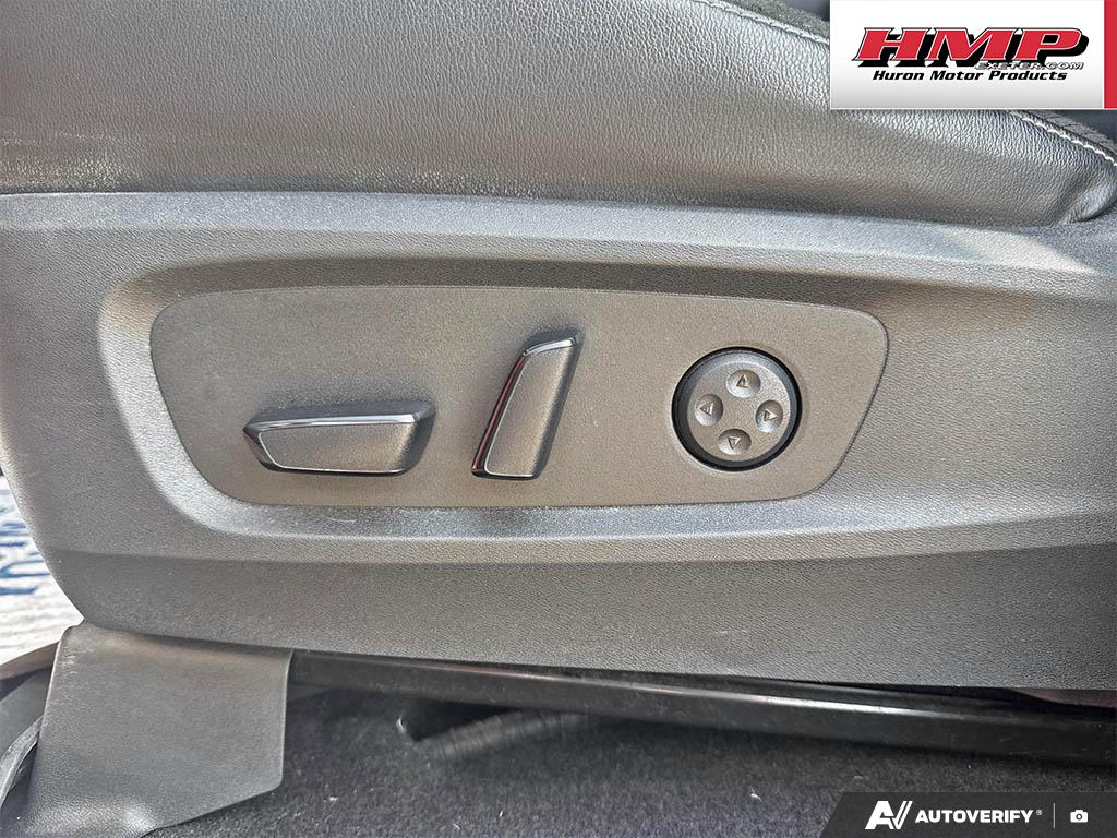 used 2022 Nissan Pathfinder car, priced at $29,985
