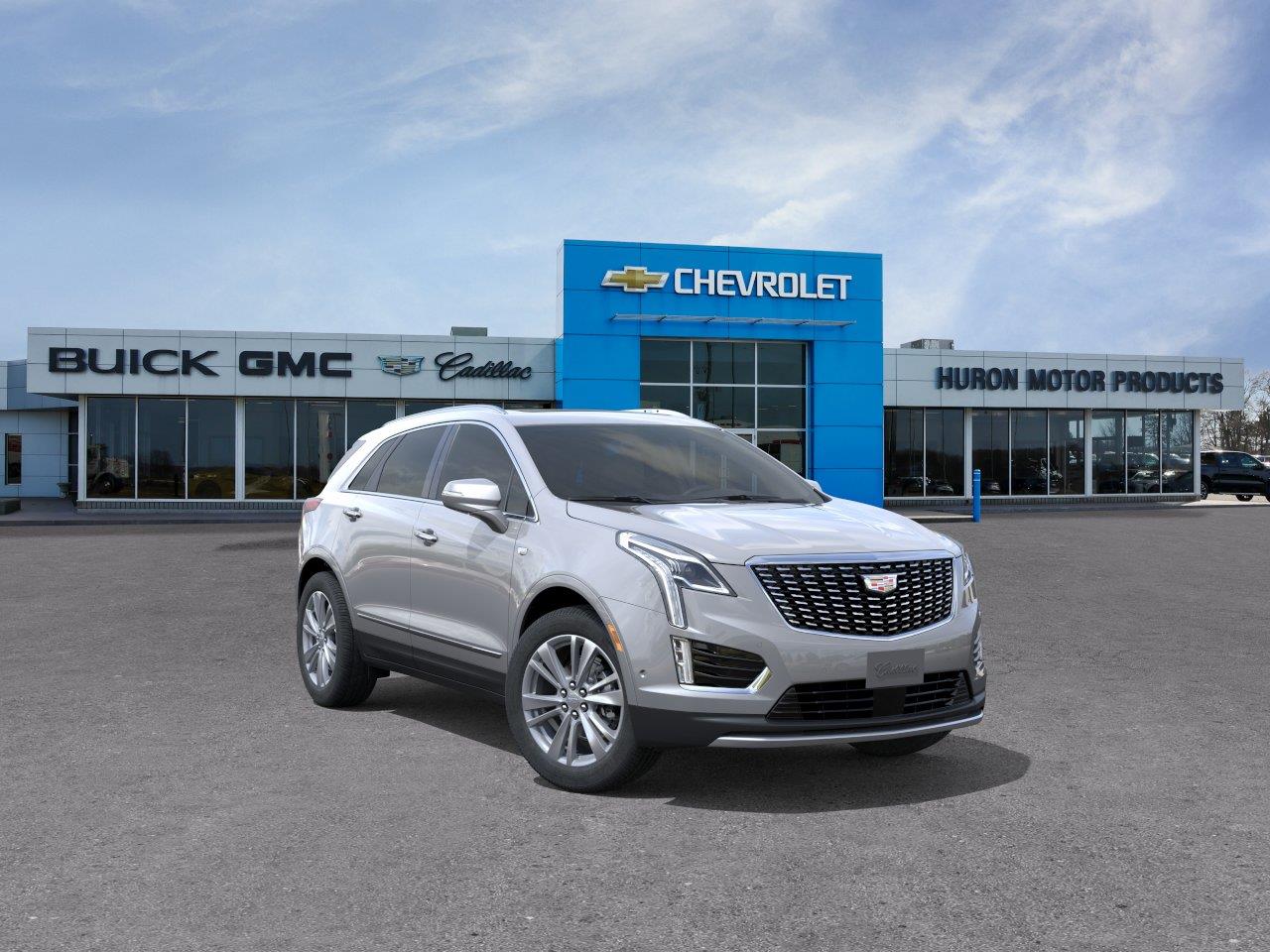 new 2026 Cadillac XT5 car, priced at $72,117