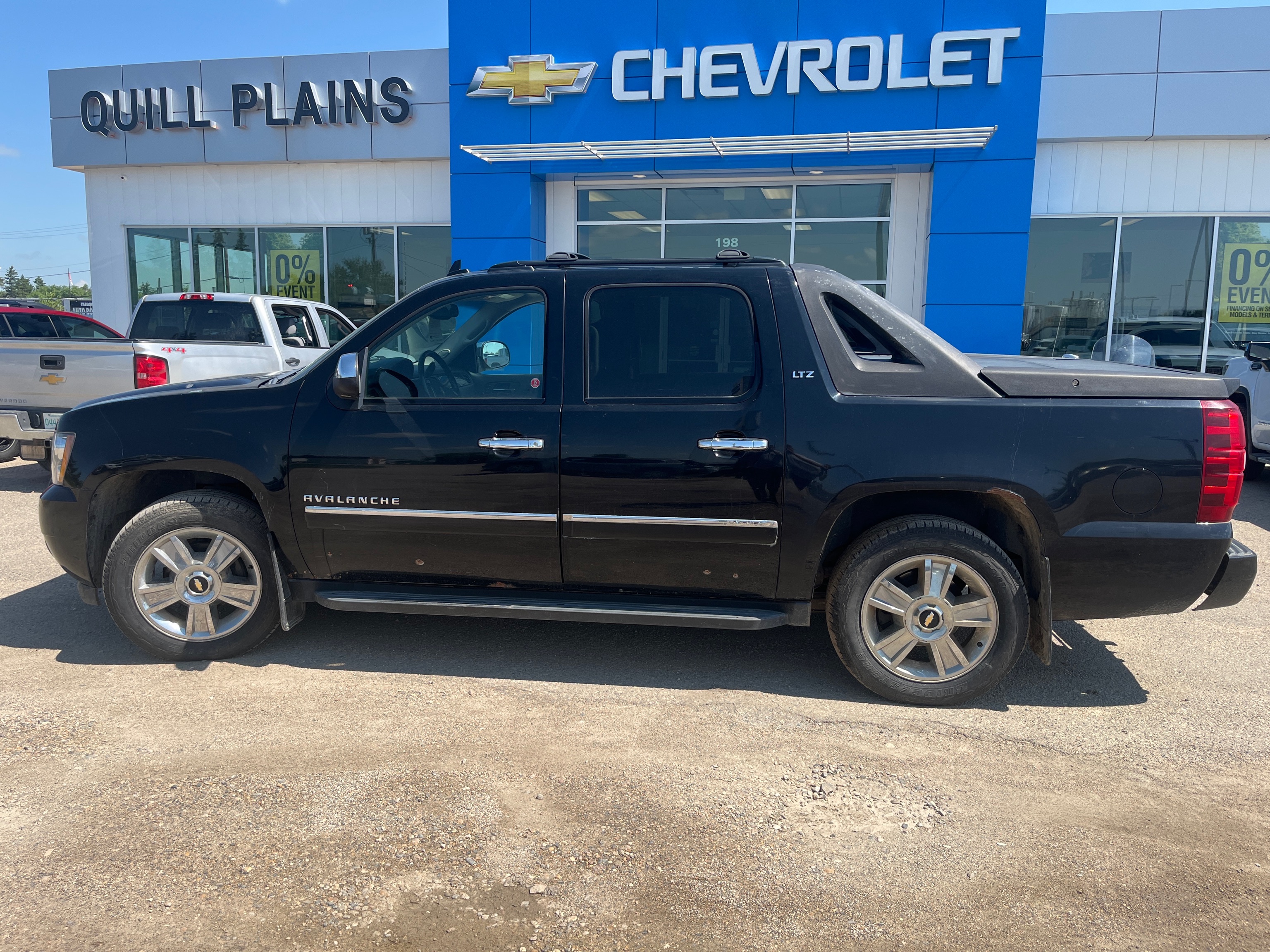 2010 Chevrolet Avalanche LTZ 4WD