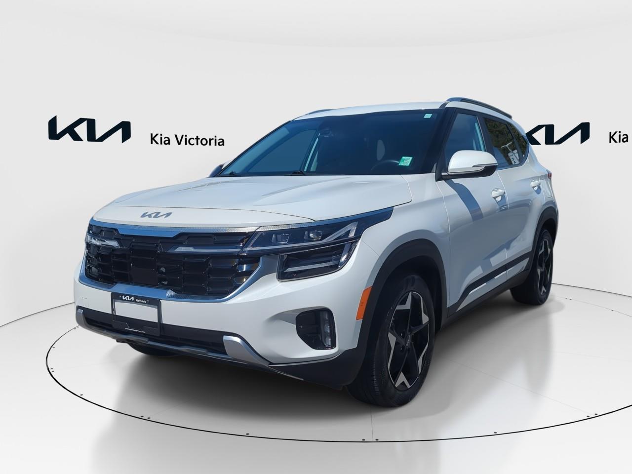 White 2025 Kia Seltos SUV / Crossover Continuously Variable Transmission
