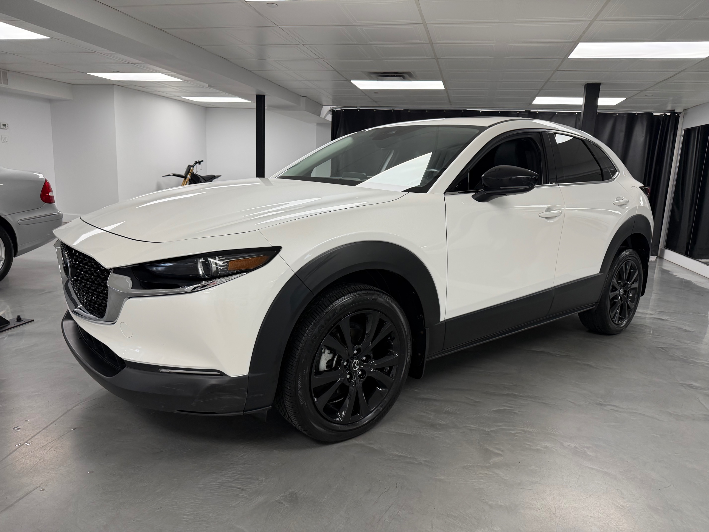 White 2021 Mazda CX-30 SUV / Crossover 6-Speed Automatic