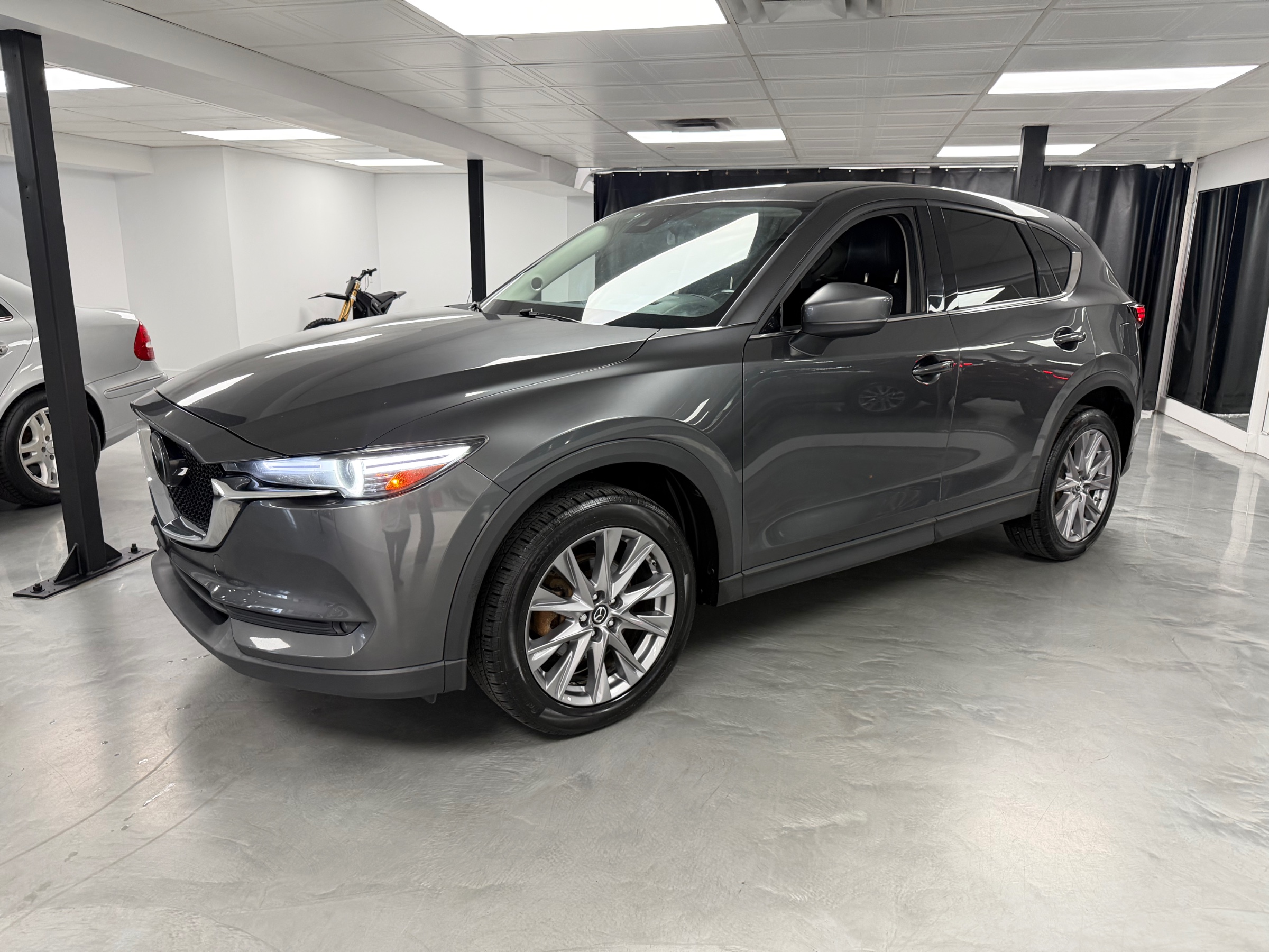 Gray (Dark Grey) 2019 Mazda CX-5 SUV / Crossover 6-Speed Automatic