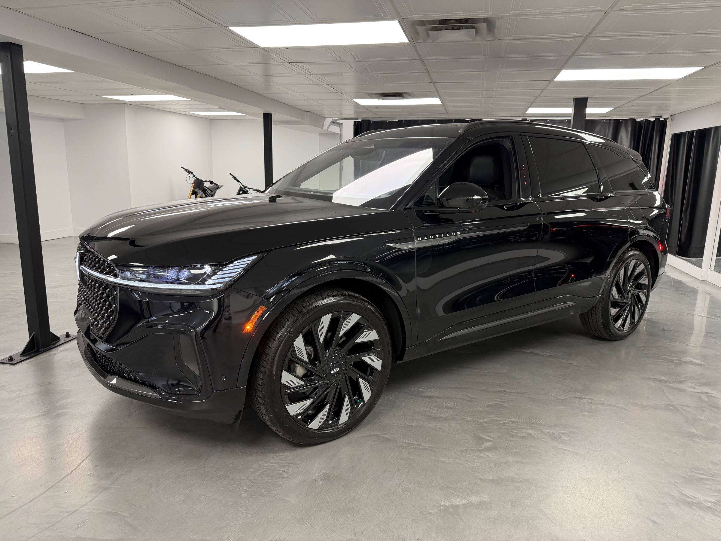 2024 Lincoln Nautilus Reserve AWD