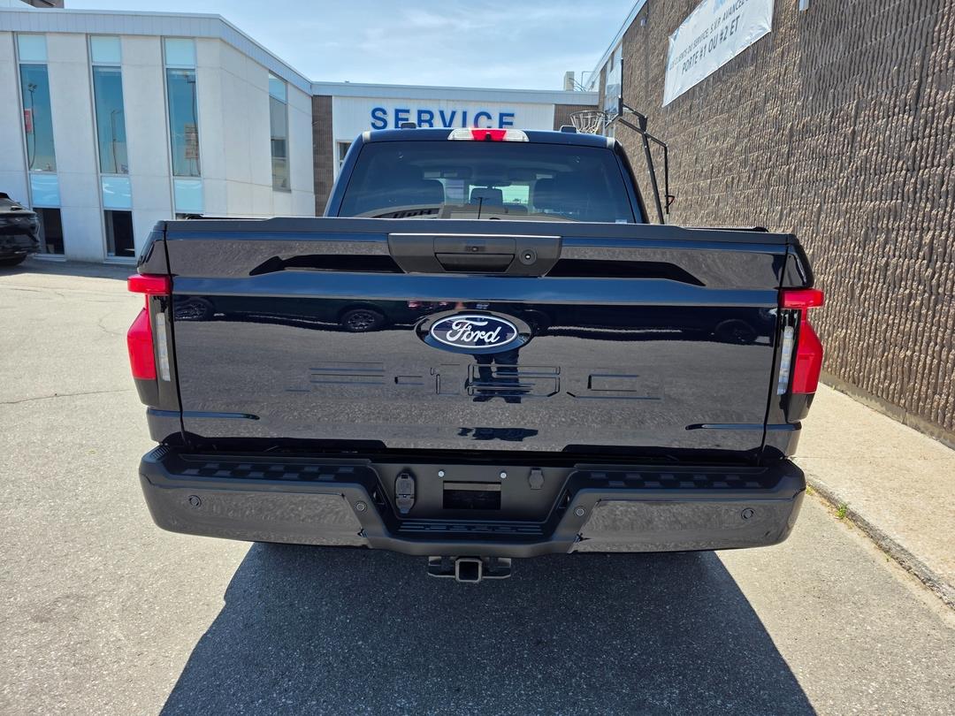 2025 Ford F-150 Lightning