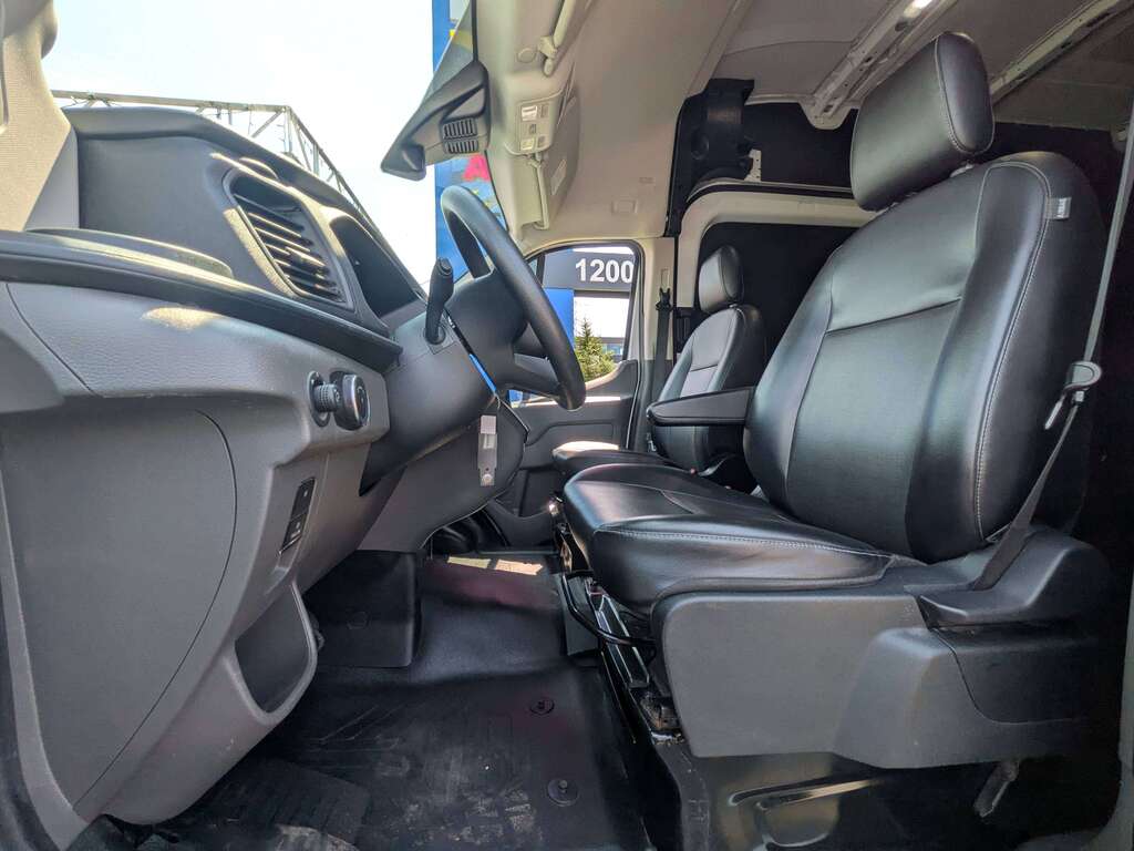 2024 Ford Transit Cargo