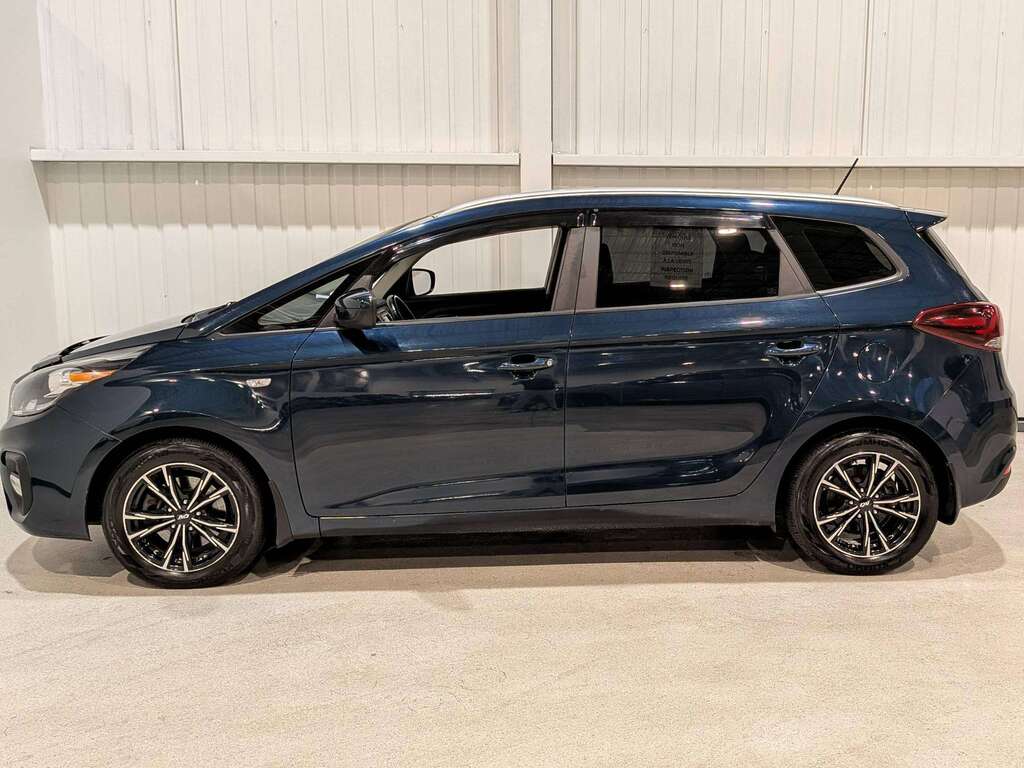 2017 Kia Rondo