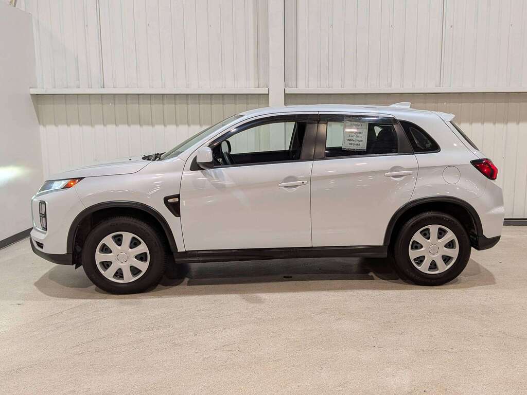 2023 Mitsubishi RVR