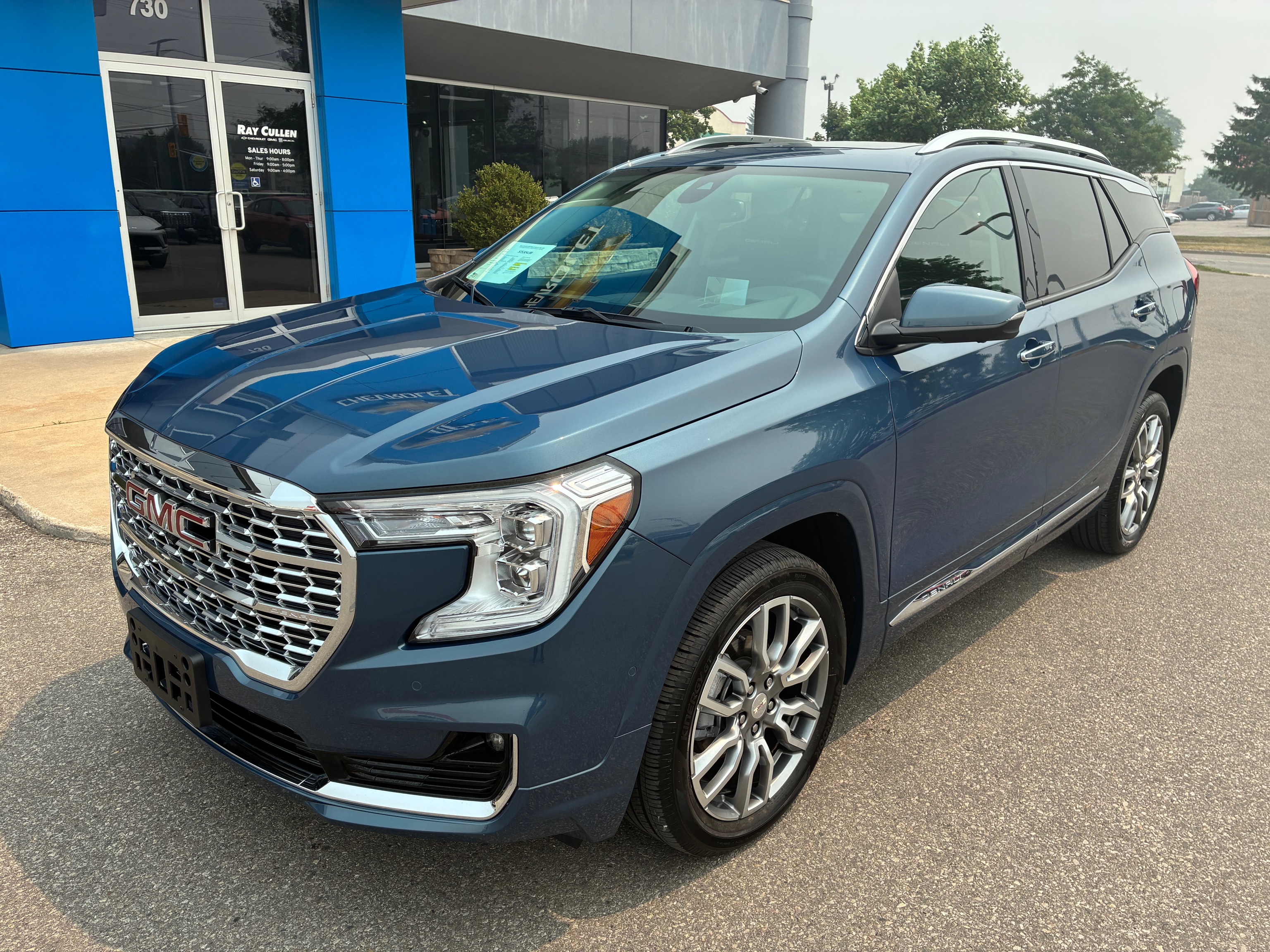 Blue 2024 GMC Terrain SUV / Crossover All-Wheel Drive 9-Speed Automatic