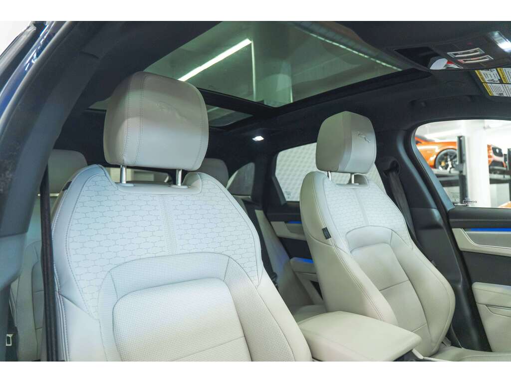 Jaguar F-PACE 2026