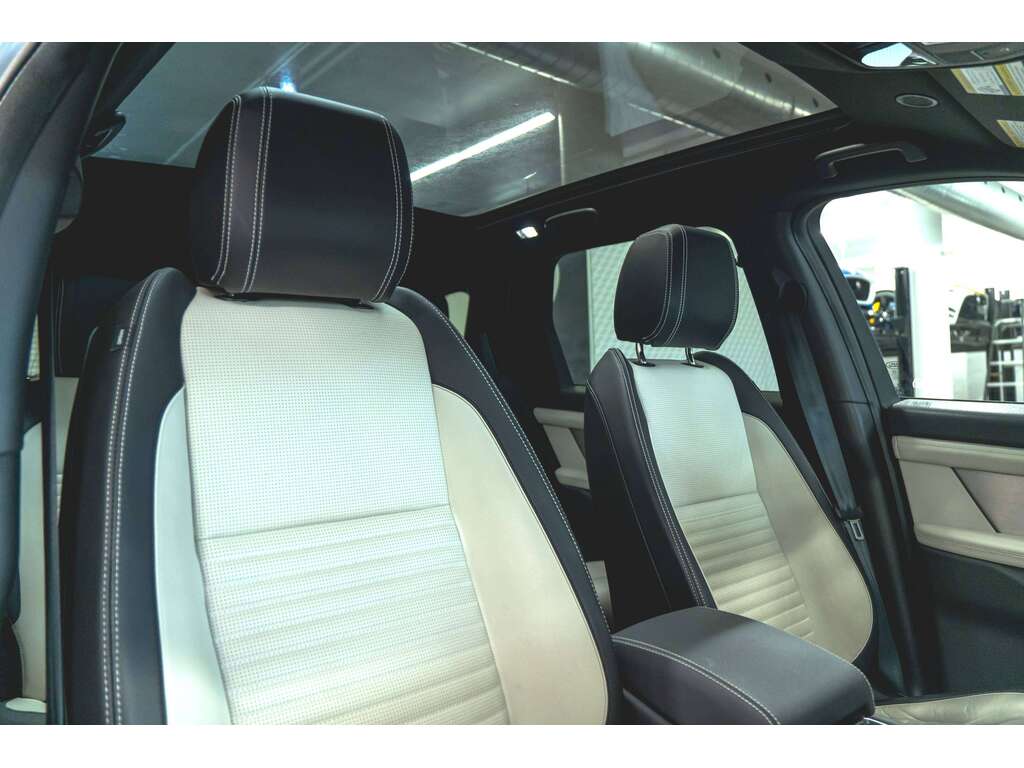 2023 Land Rover Discovery Sport