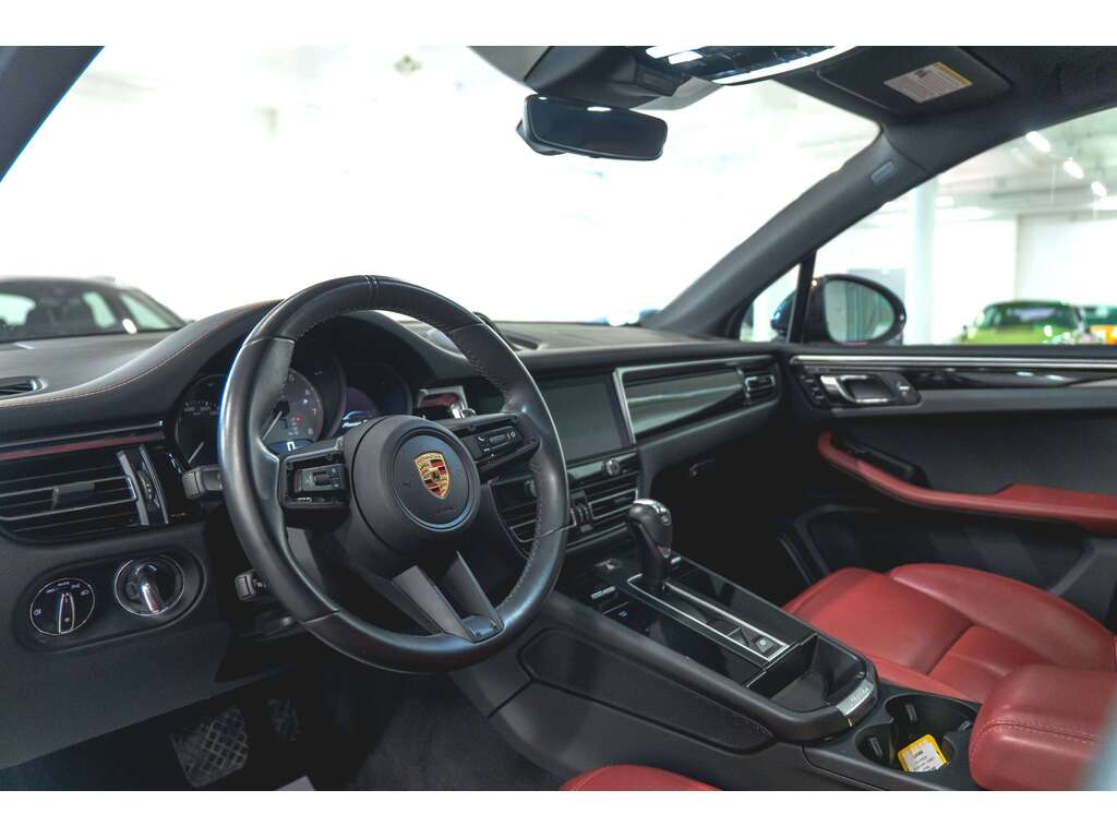 2024 Porsche Macan