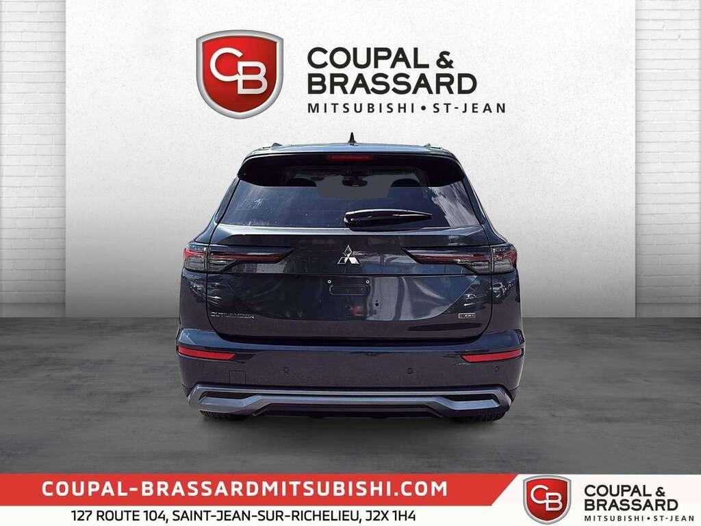 Mitsubishi Outlander 2026