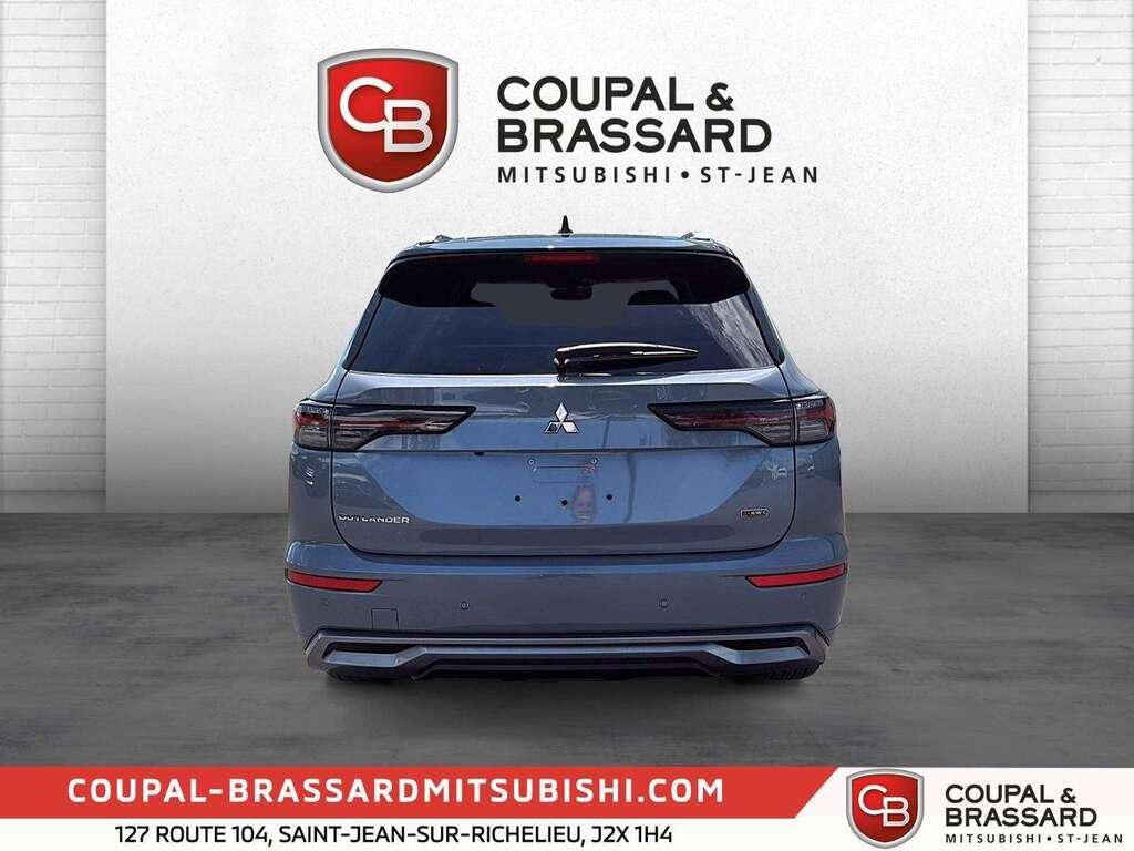 Mitsubishi Outlander 2026