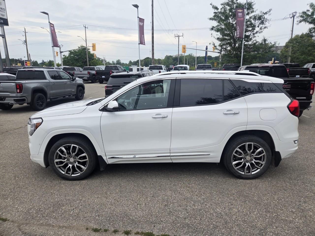used 2022 GMC Terrain car, priced at $25,221
