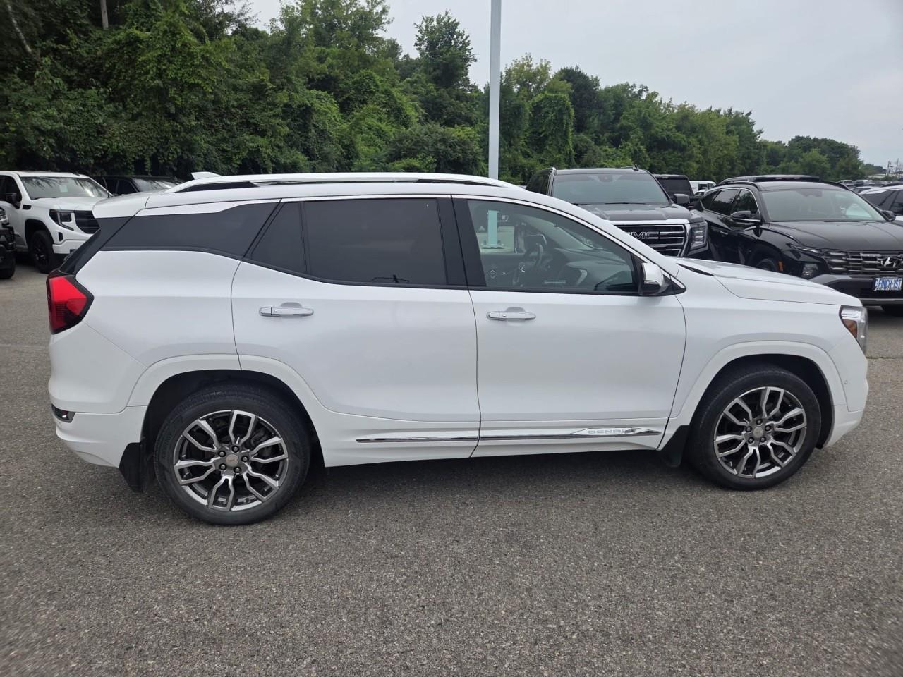 used 2022 GMC Terrain car, priced at $25,221