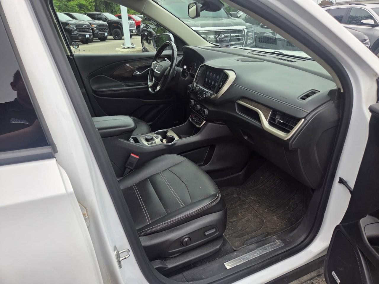used 2022 GMC Terrain car, priced at $25,221