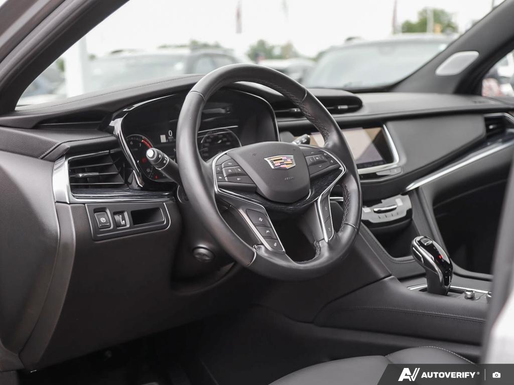 used 2023 Cadillac XT5 car, priced at $40,995
