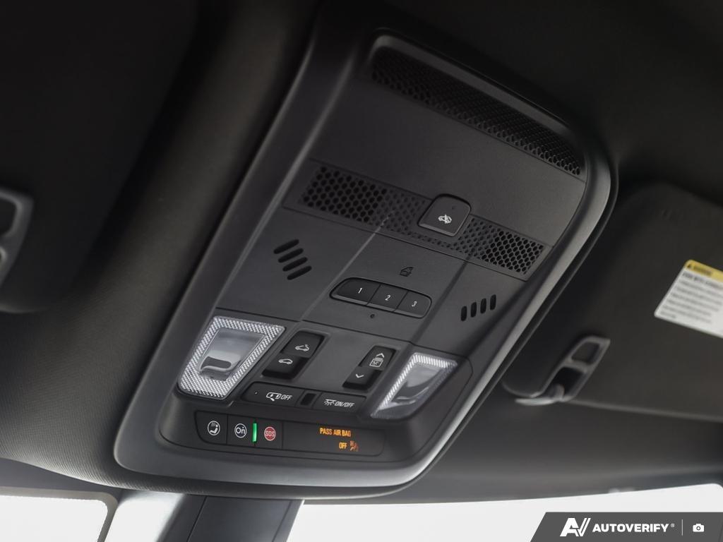 used 2023 Cadillac XT5 car, priced at $40,995